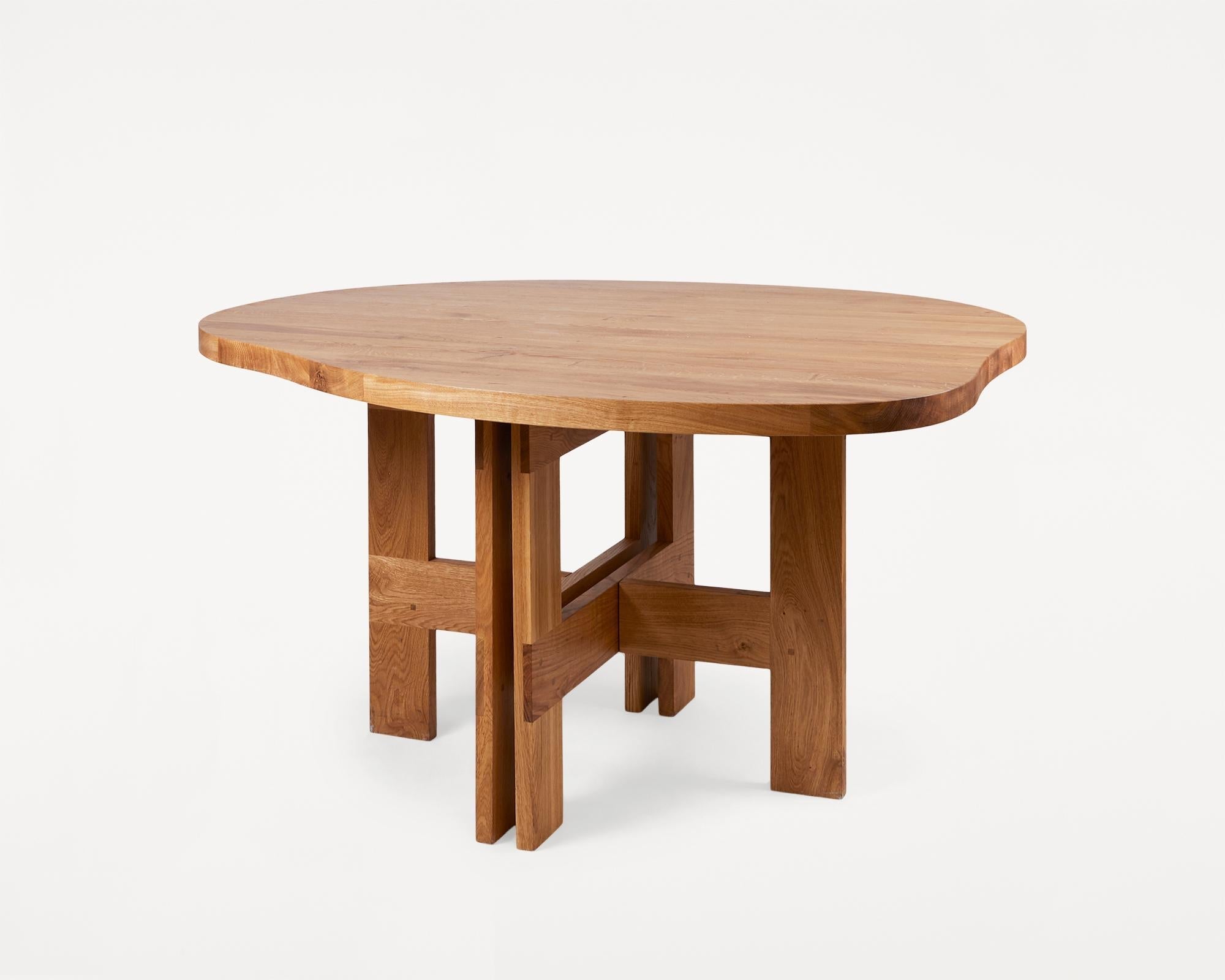 https://a.1stdibscdn.com/wooden-scandinavian-design-farmhouse-table-pond-for-sale-picture-5/f_36781/f_259462921635864156891/Frama_Farmhouse_Pond_Table_Packshot_3_master.jpg