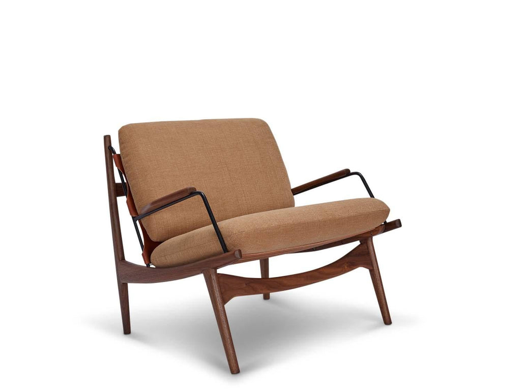 https://a.1stdibscdn.com/makers-armchair-by-lawson-fenning-for-sale-picture-3/f_8060/f_353173221689810068293/Frame_Oiled_Walnut_Leather_Tan_Buckle_Polished_Brass_Grade_A_Washable_Linen_Blend_Spice_a_master.jpg