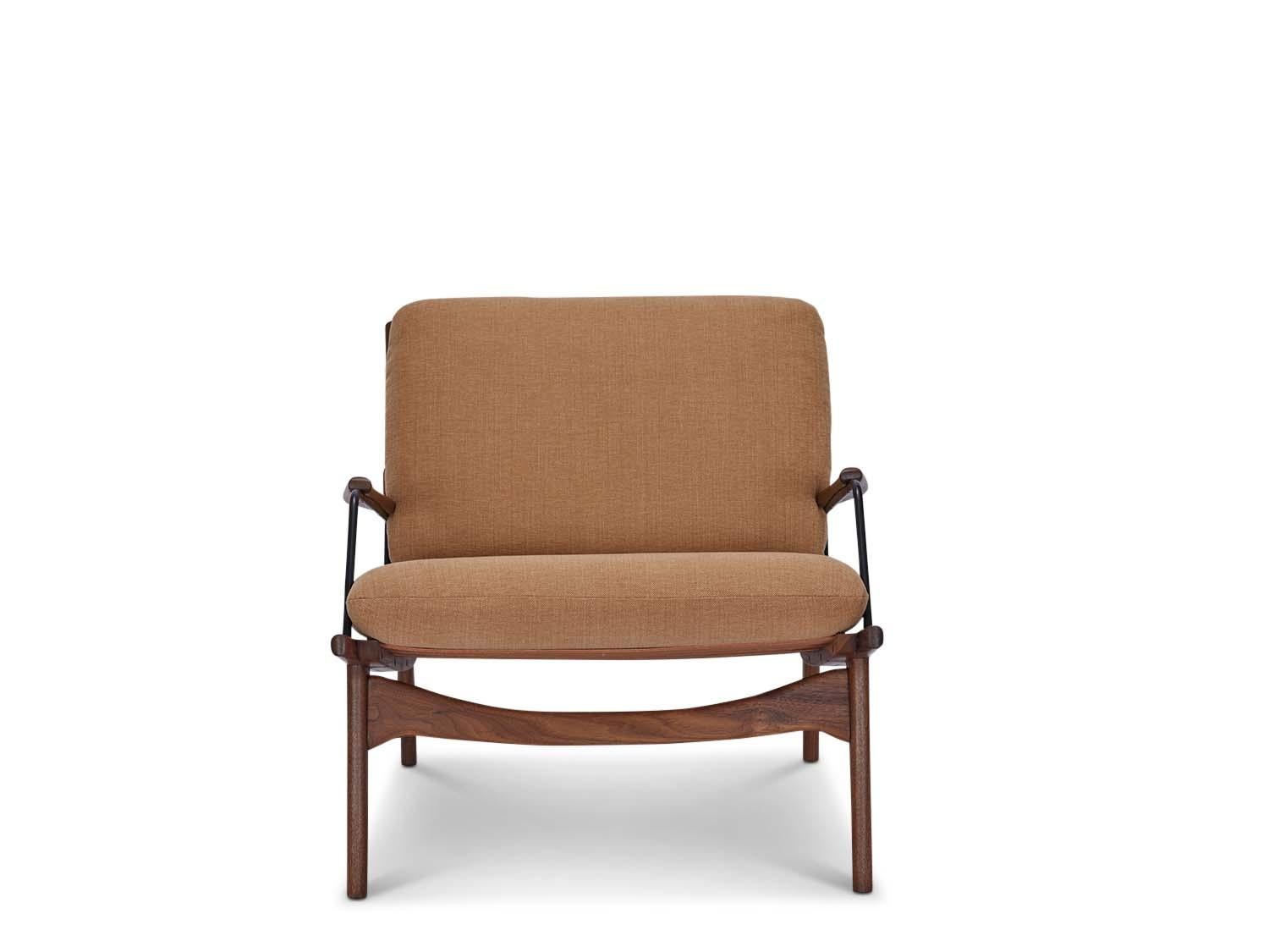 https://a.1stdibscdn.com/makers-armchair-by-lawson-fenning-for-sale-picture-4/f_8060/f_353173221689810029617/Frame_Oiled_Walnut_Leather_Tan_Buckle_Polished_Brass_Grade_A_Washable_Linen_Blend_Spice_d_master.jpg
