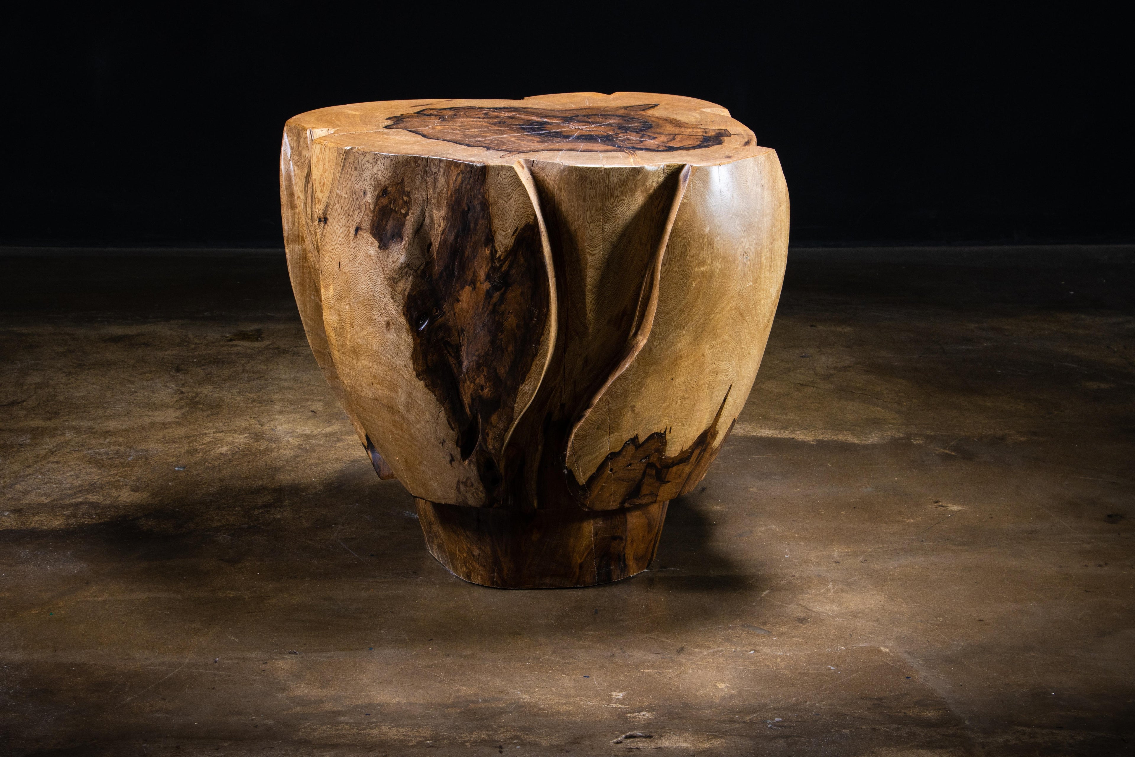 https://a.1stdibscdn.com/carved-trunk-solid-exotic-wood-live-edge-table-40-from-costantini-francisco-for-sale-picture-2/f_25173/f_490569121772548954152/Francisco_Table_40_01_by_Costantini_master.jpg