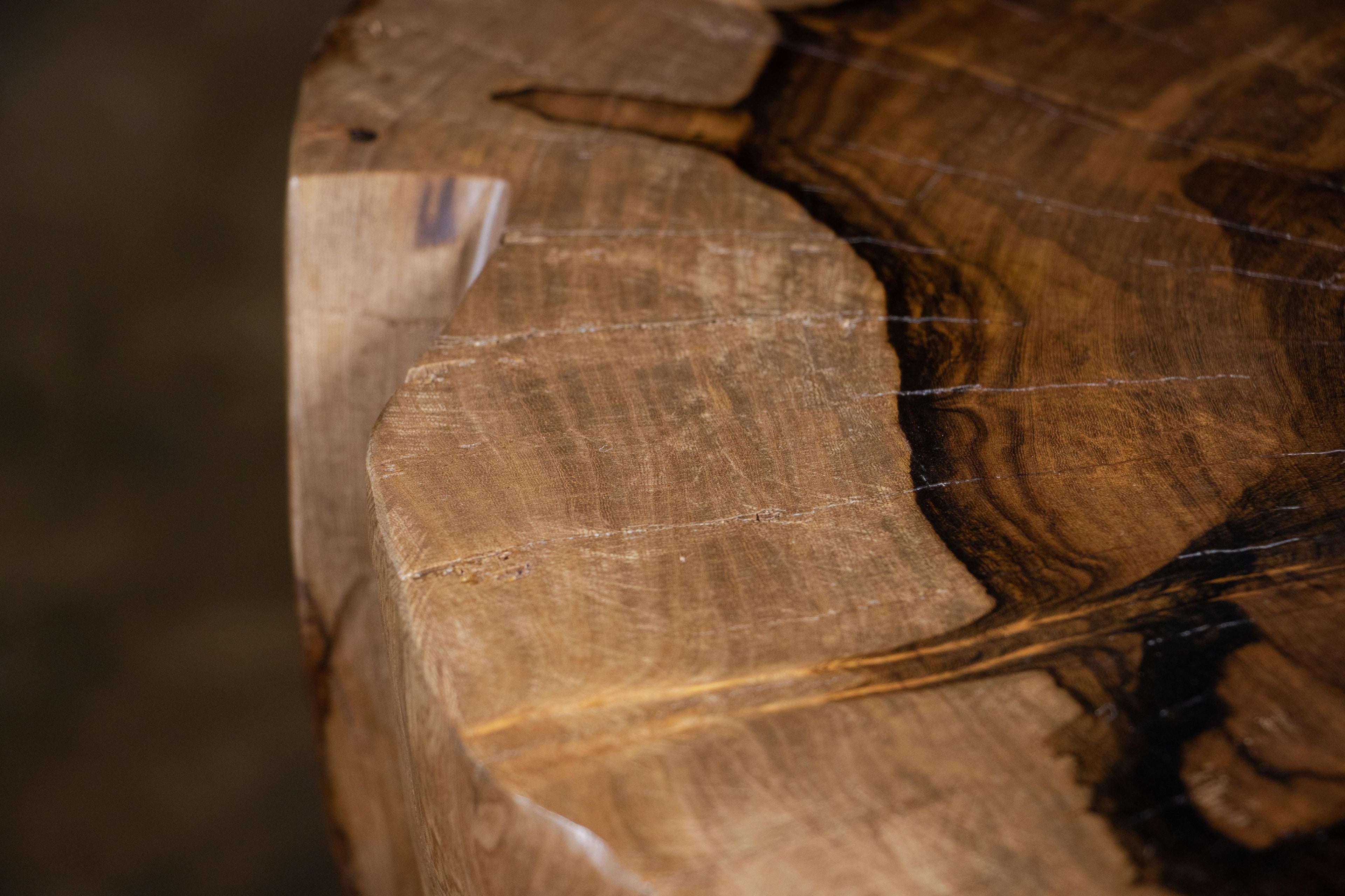 https://a.1stdibscdn.com/carved-trunk-solid-exotic-wood-live-edge-table-40-from-costantini-francisco-for-sale-picture-12/f_25173/f_490569121772548963194/Francisco_Table_40_11_by_Costantini_master.jpg