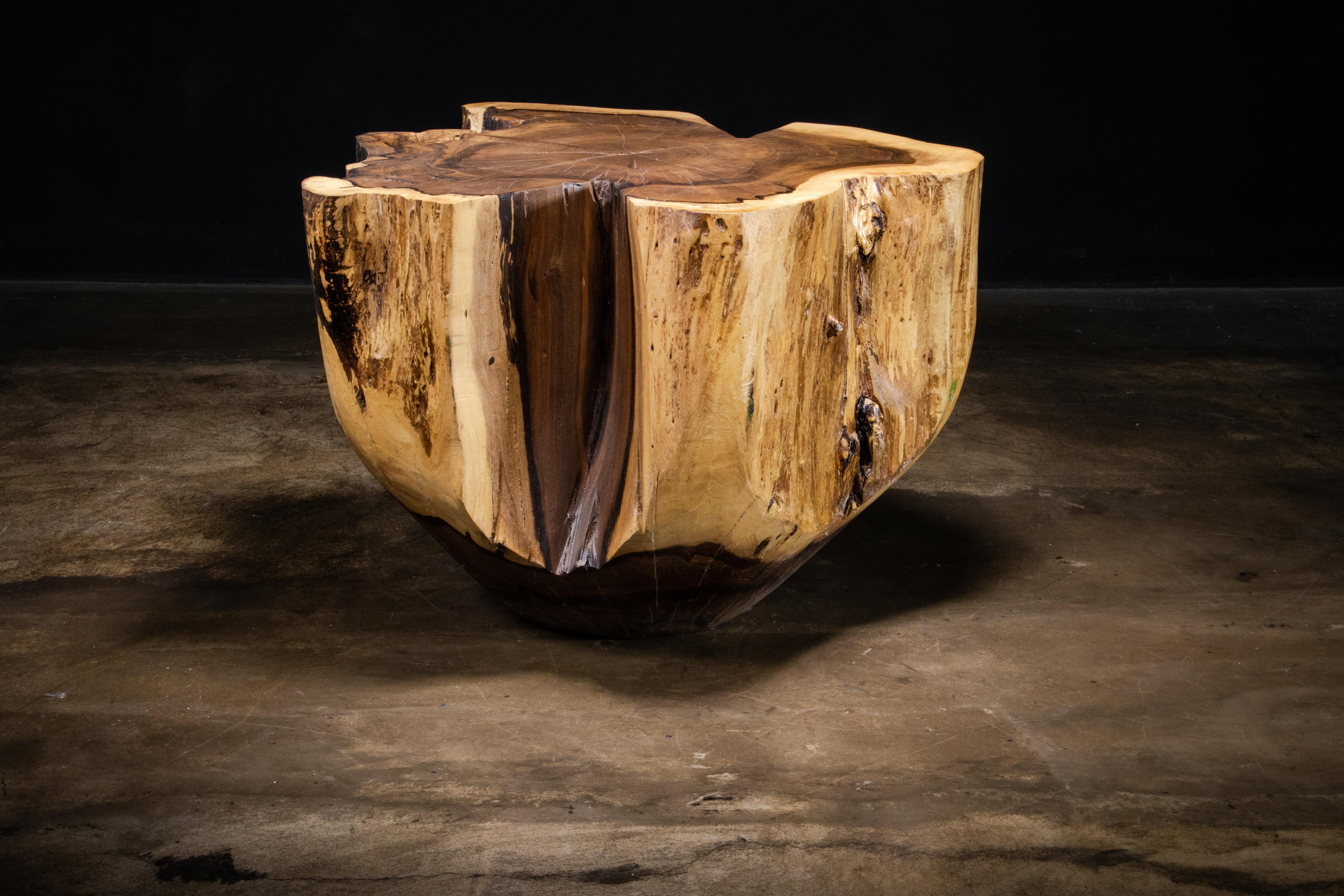 https://a.1stdibscdn.com/carved-trunk-solid-exotic-wood-live-edge-table-41-from-costantini-francisco-for-sale-picture-4/f_25173/f_490586021772555023098/Francisco_Table_41_02_by_Costantini_master.jpg