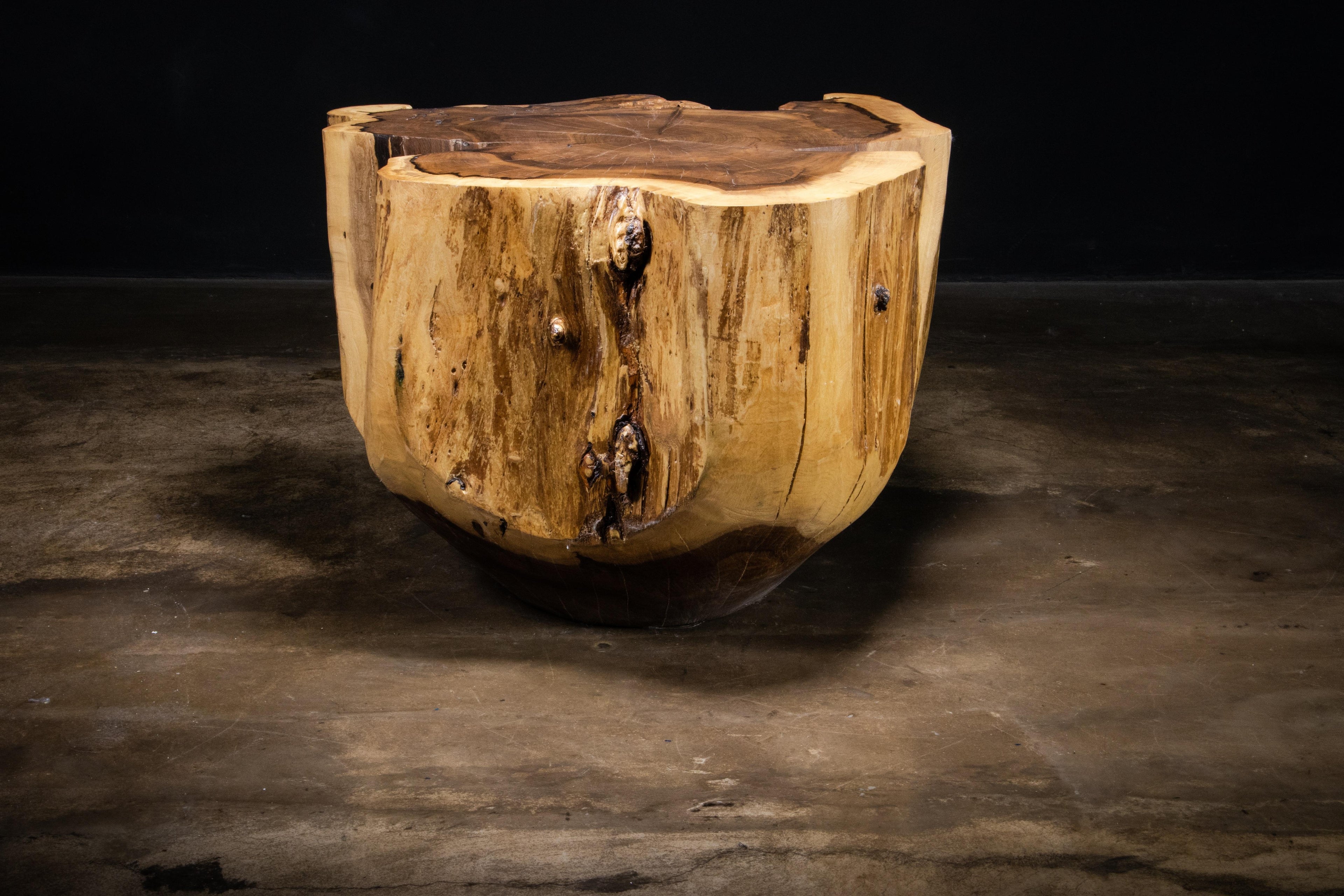 https://a.1stdibscdn.com/carved-trunk-solid-exotic-wood-live-edge-table-41-from-costantini-francisco-for-sale-picture-5/f_25173/f_490586021772555023123/Francisco_Table_41_03_by_Costantini_master.jpg