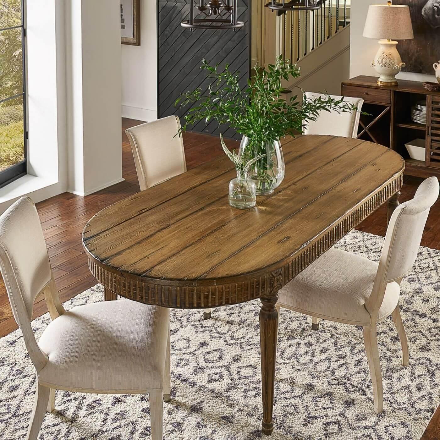 https://a.1stdibscdn.com/french-provincial-dining-table-for-sale-picture-3/f_8038/f_278679121647722370130/French_Provincial_Dining_Table_2_master.jpg