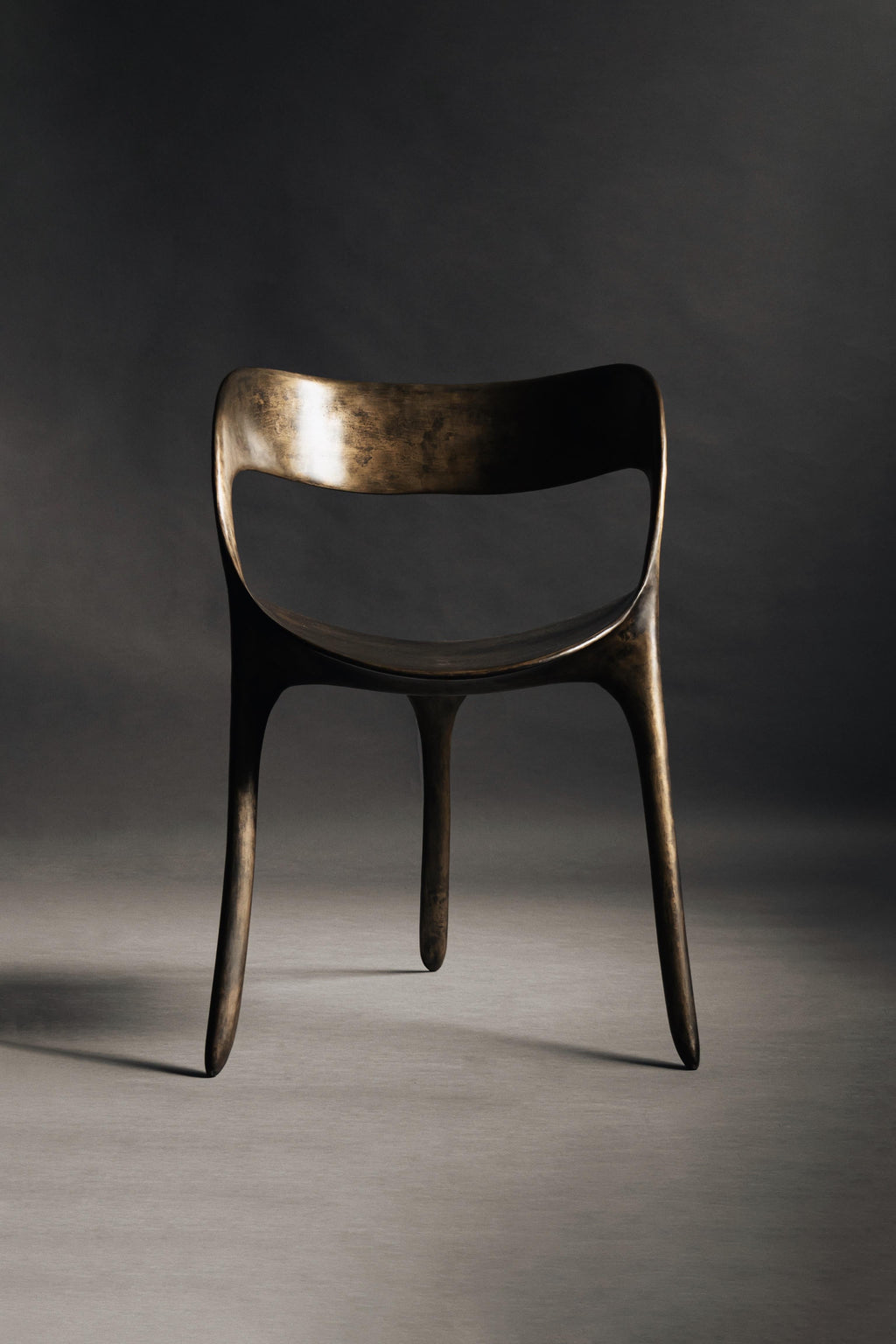 https://a.1stdibscdn.com/frequency-chair-by-sebastian-angeles-for-sale-picture-2/f_12192/f_349141321696340673940/Frequency_Sebasti_n_ngeles_Gris_1_master.JPG