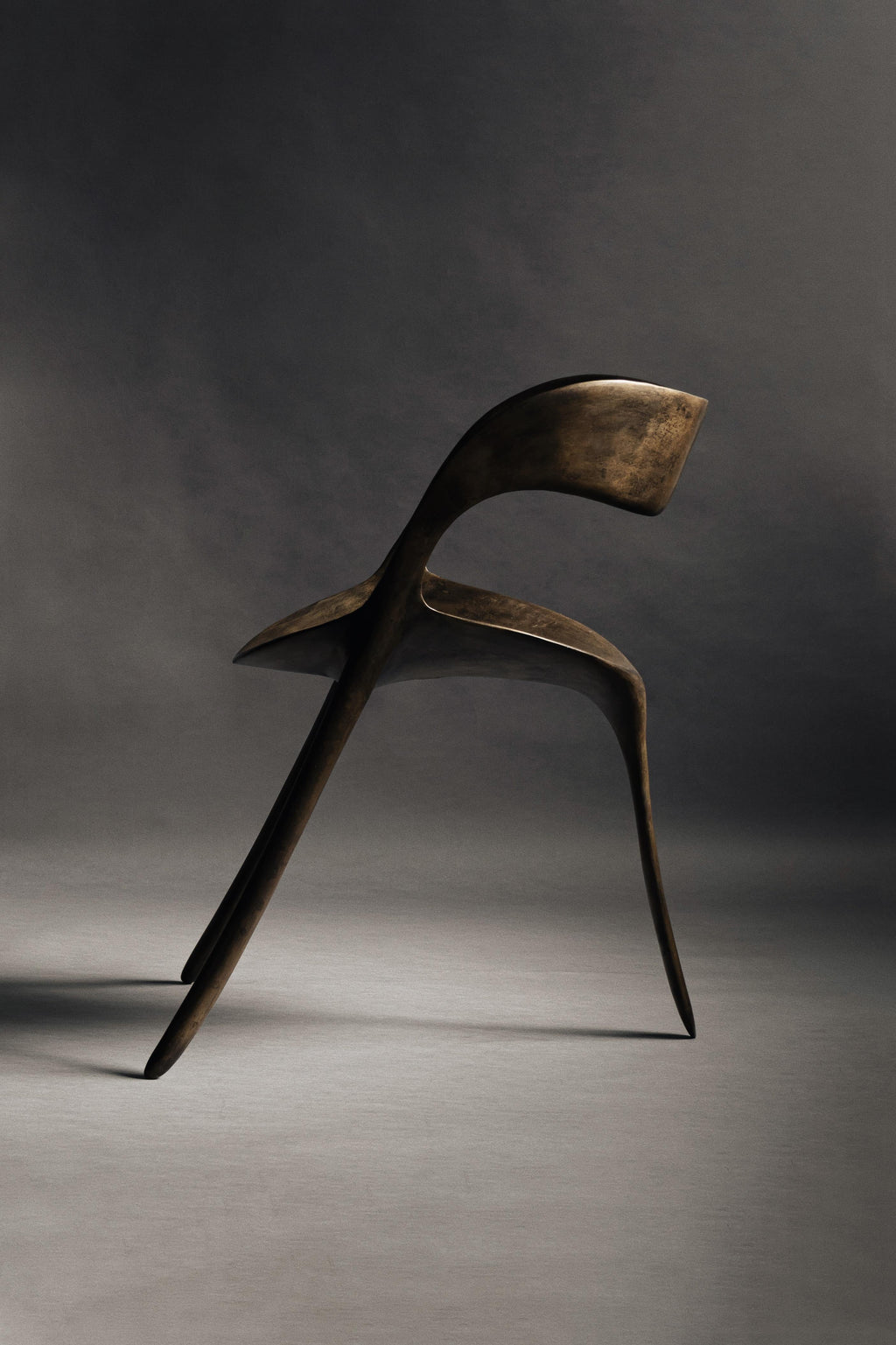 https://a.1stdibscdn.com/frequency-chair-by-sebastian-angeles-for-sale-picture-6/f_12192/f_349141321696340673799/Frequency_Sebasti_n_ngeles_Gris_8_master.JPG