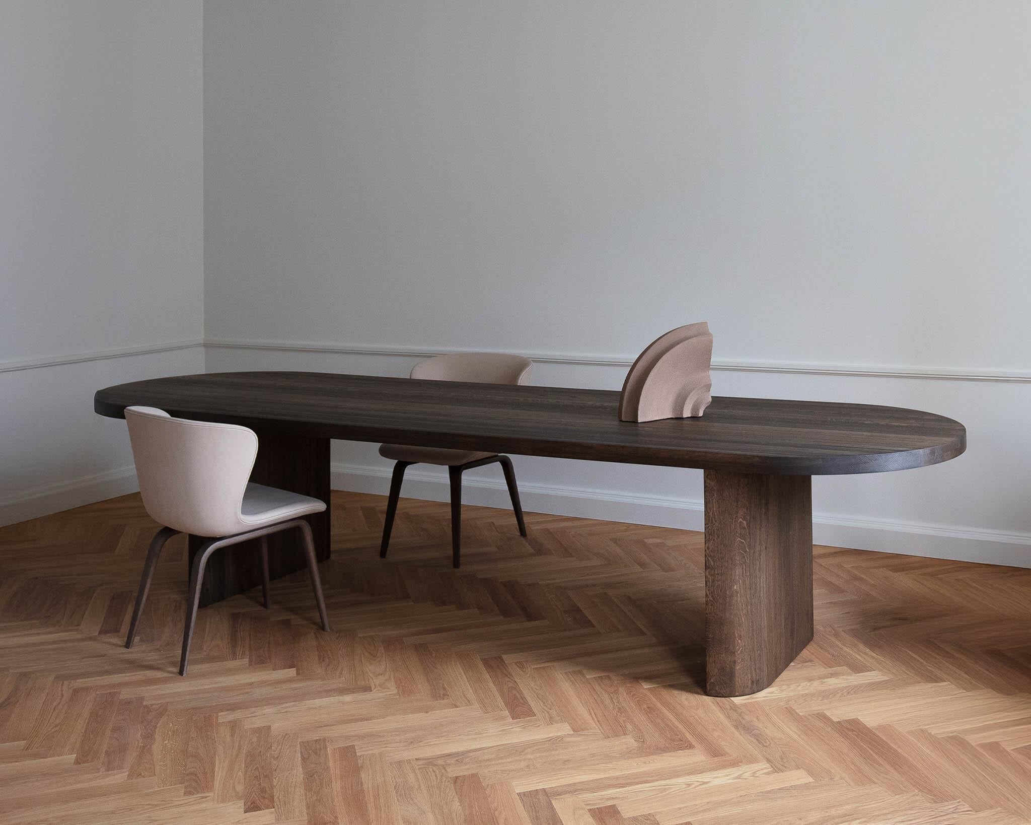 https://a.1stdibscdn.com/contemporary-dining-room-table-evoke-300-smoked-oak-rounded-for-sale-picture-3/f_31233/f_438101521740586157535/Friends_and_Founders_Evoke_Dining_Table_Savannah_Bay_Gallery_2_master.jpg