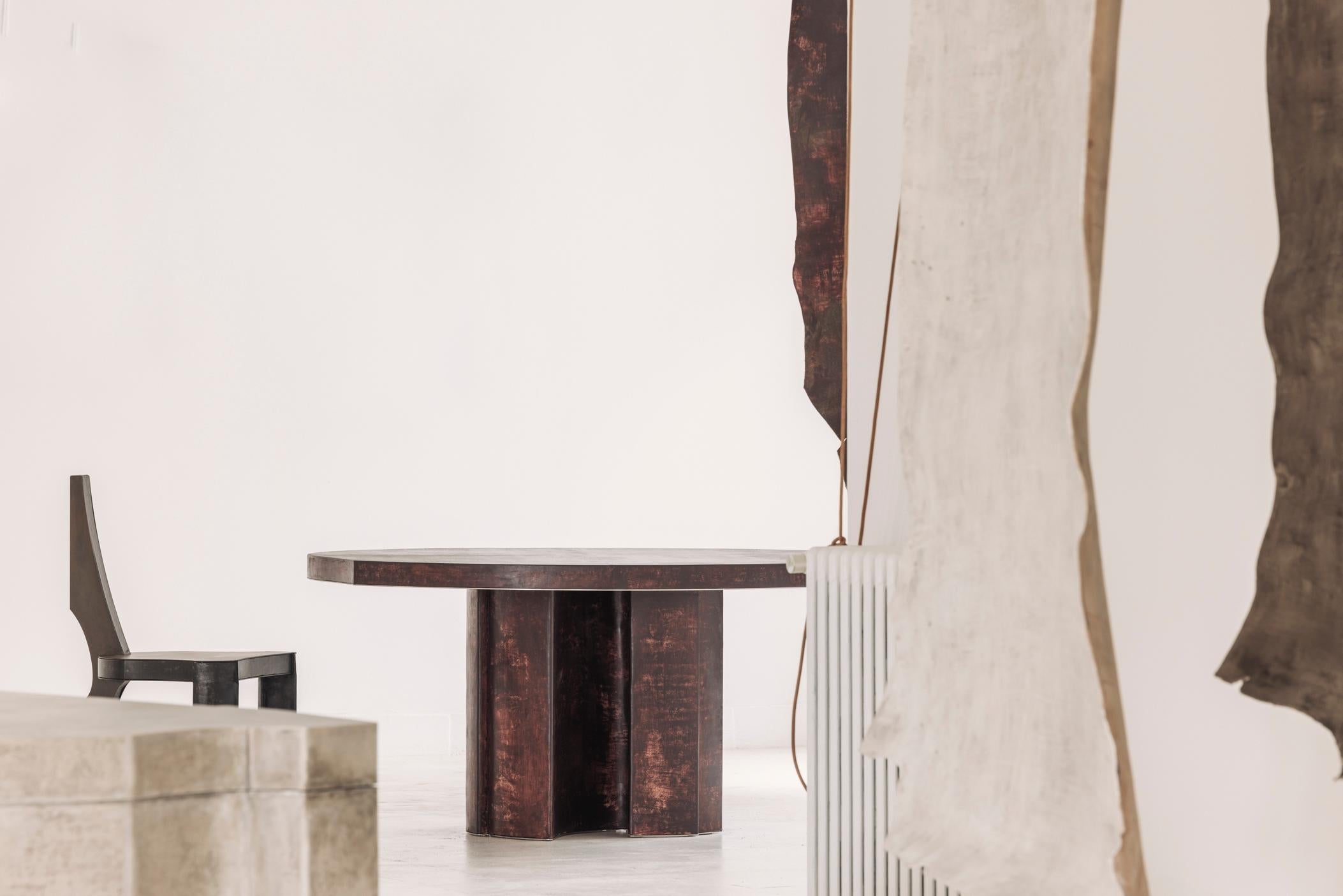 https://a.1stdibscdn.com/contemporary-fragment-dining-table-burgundy-patinated-leather-for-sale-picture-2/f_70152/f_437891521740471745402/_G6A0107_master.jpg