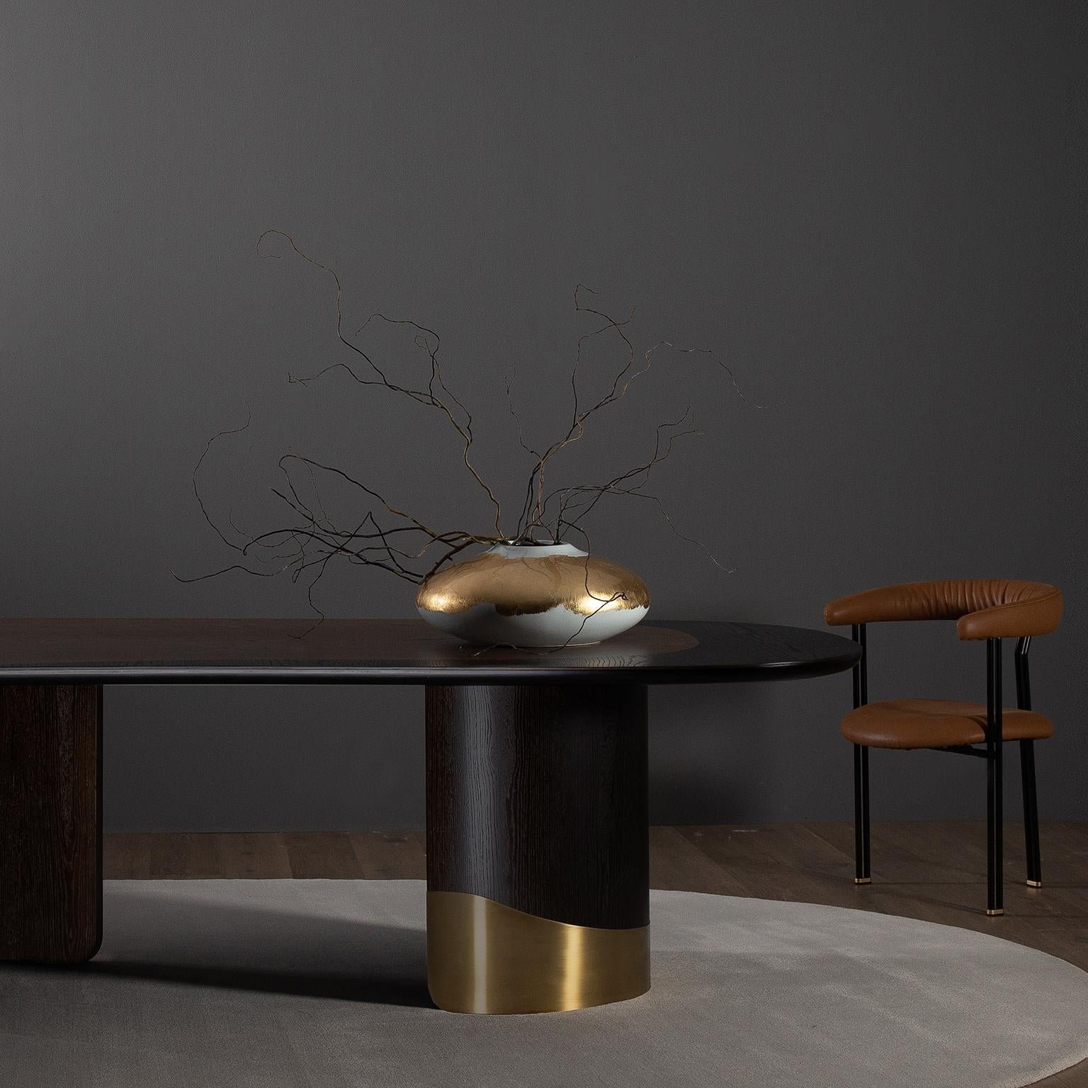 https://a.1stdibscdn.com/21st-century-armona-10-seat-dining-table-wood-oxidized-brass-black-tobacco-for-sale-picture-2/f_53532/f_199056621613472979098/G703132_20_master.jpg