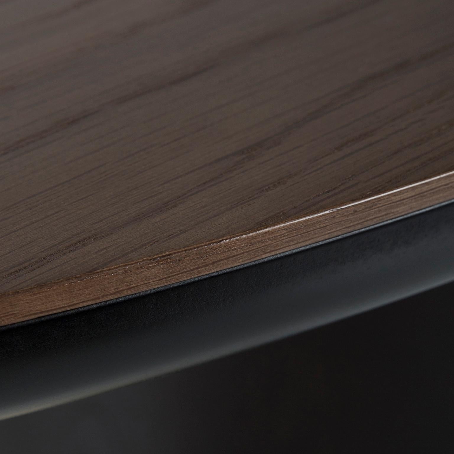 https://a.1stdibscdn.com/21st-century-armona-10-seat-dining-table-wood-oxidized-brass-black-tobacco-for-sale-picture-8/f_53532/f_199056621613472969925/G703132_5_master.jpg