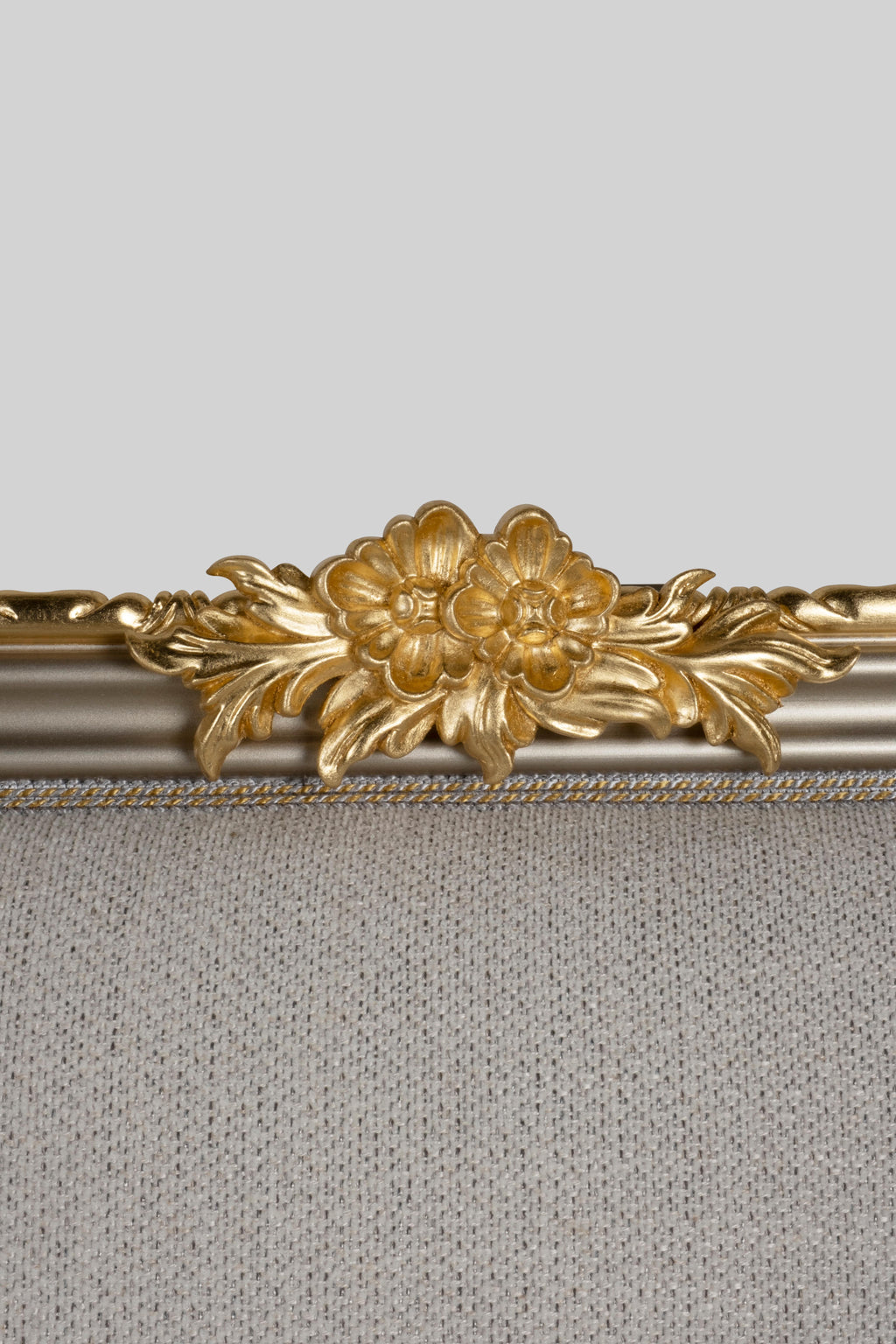 https://a.1stdibscdn.com/french-neoclassical-sofa-jacquard-champagne-handmade-portugal-for-sale-picture-4/f_53532/f_364577321696434353137/G703381_3_master.jpg