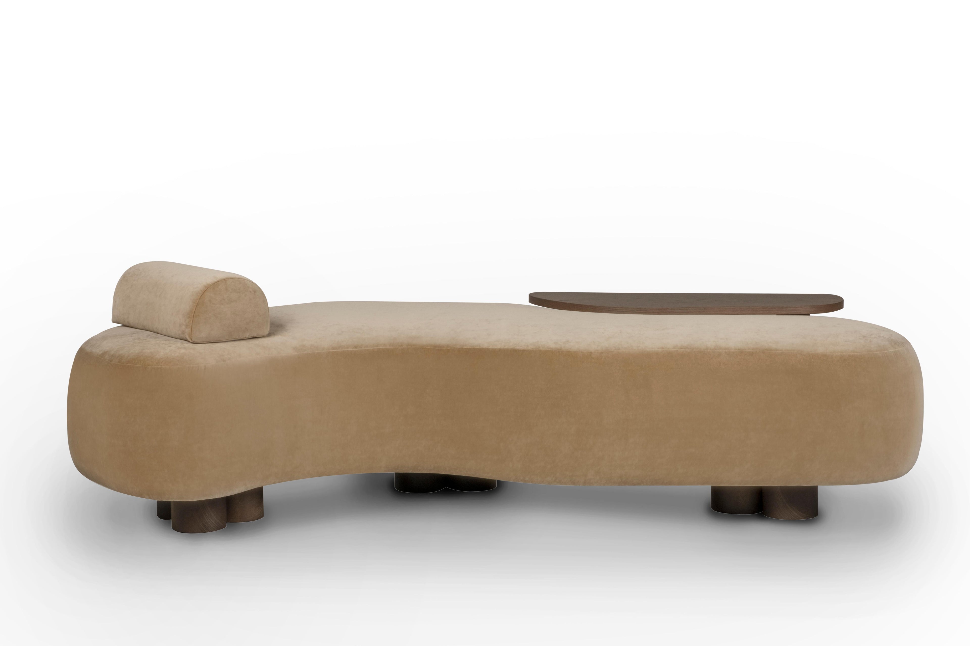 https://a.1stdibscdn.com/greenapple-chaise-longue-minho-chaise-dedar-velvet-handmade-in-portugal-for-sale-picture-2/f_53532/f_280935721673959714073/G703615_master.jpg