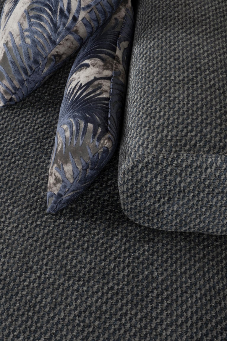 https://a.1stdibscdn.com/greenapple-chaise-longue-twins-chaise-grey-blue-fabric-handmade-in-portugal-for-sale-picture-5/f_53532/f_324571221674841553229/G703632_4_master.jpg?width=768