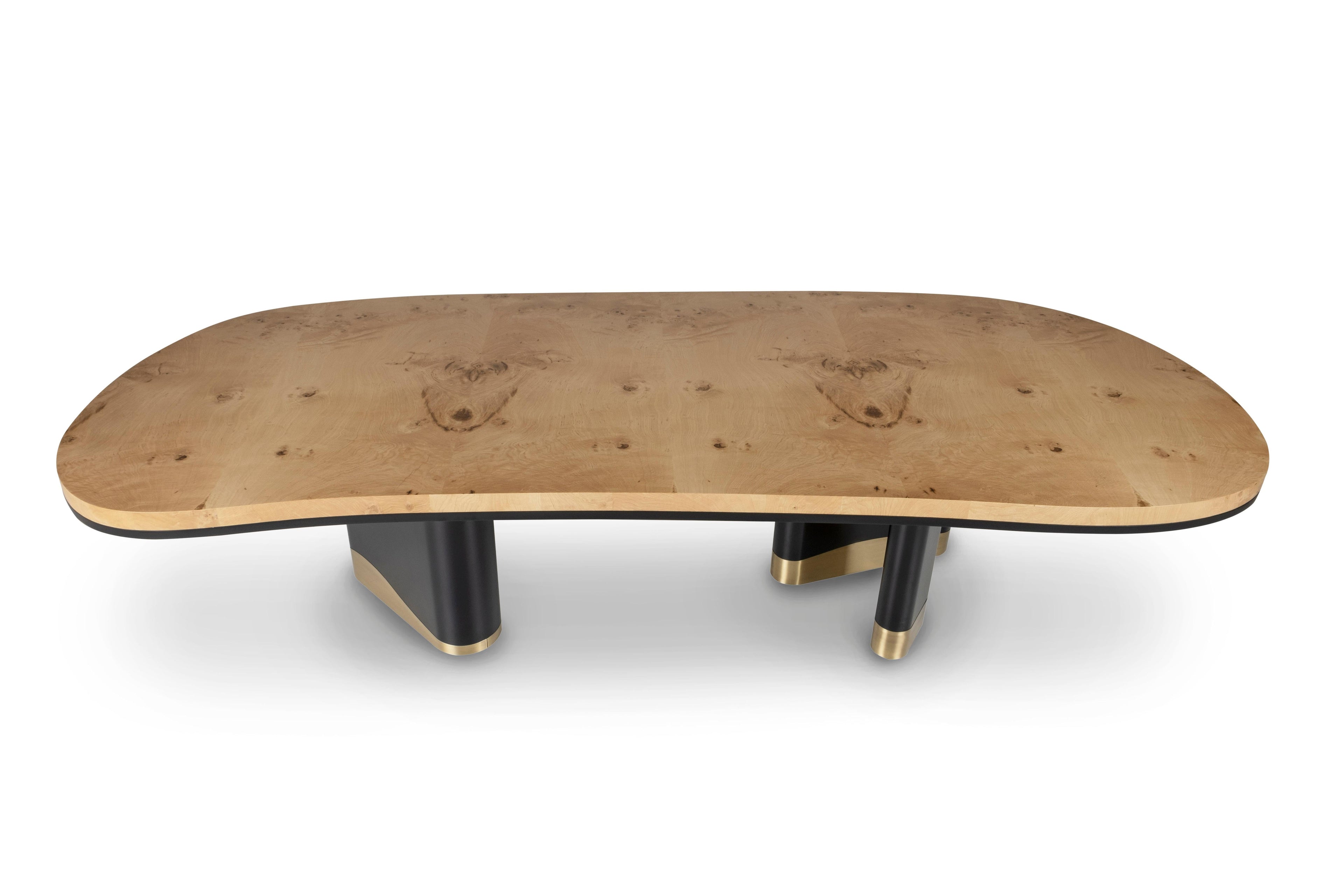 https://a.1stdibscdn.com/sistelo-10-seat-dining-table-oak-root-black-champagne-lacquer-brushed-brass-for-sale-picture-7/f_53532/f_282233721650670212726/G703645_2_master.jpg