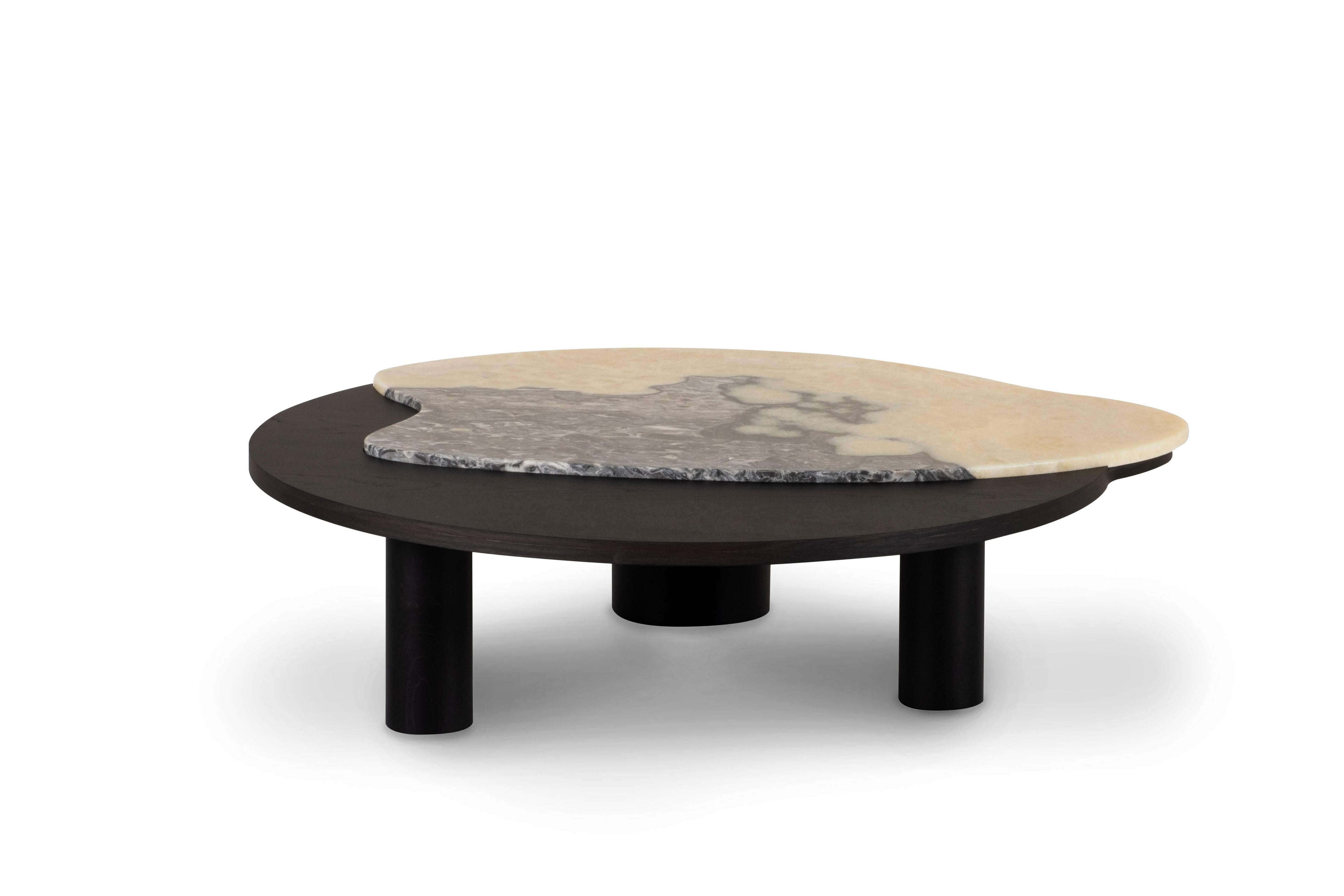 https://a.1stdibscdn.com/greenapple-coffee-table-bordeira-coffee-table-onyx-top-handmade-in-portugal-for-sale-picture-3/f_53532/f_306518621664558696486/G703798_1_master.jpg