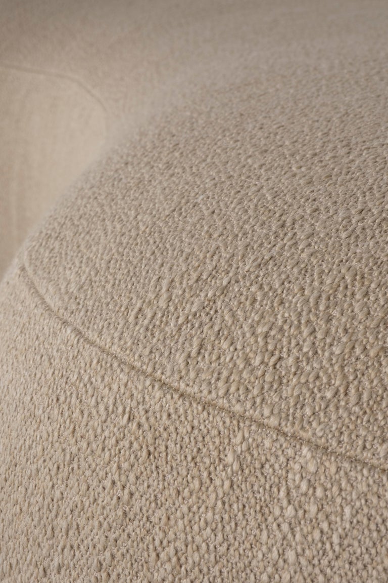 https://a.1stdibscdn.com/contemporary-twins-curved-sofa-beige-wool-linen-handmade-by-greenapple-for-sale-picture-5/f_53532/f_467195521758282787053/G703835_6_master.jpg?width=768