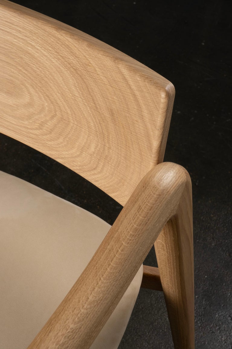 https://a.1stdibscdn.com/modern-anjos-dining-chairs-leather-oak-root-handmade-in-portugal-by-greenapple-for-sale-picture-11/f_53532/f_361690821694770607678/G703934_5_master.jpg?width=768