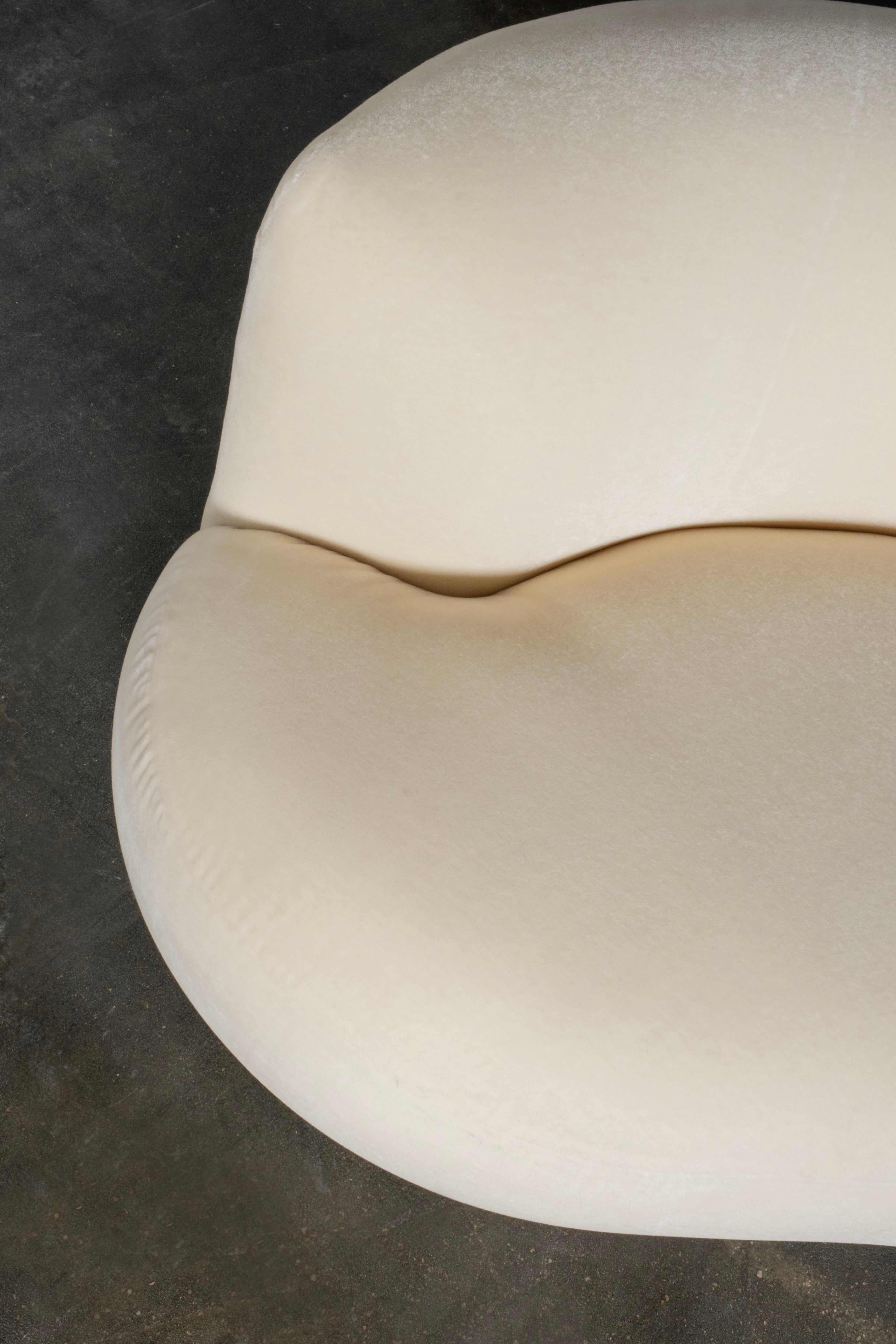 https://a.1stdibscdn.com/organic-modern-twins-sofa-dedar-beige-mohair-handmade-in-portugal-by-greenapple-for-sale-picture-17/f_53532/f_364242021696266949106/G704050_6_master.jpg