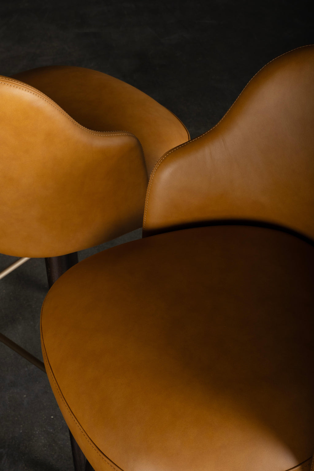 https://a.1stdibscdn.com/mid-century-modern-mary-swivel-bar-stools-leather-brass-handmade-by-greenapple-for-sale-picture-13/f_53532/f_441889821742833604561/G704071_12_master.jpg