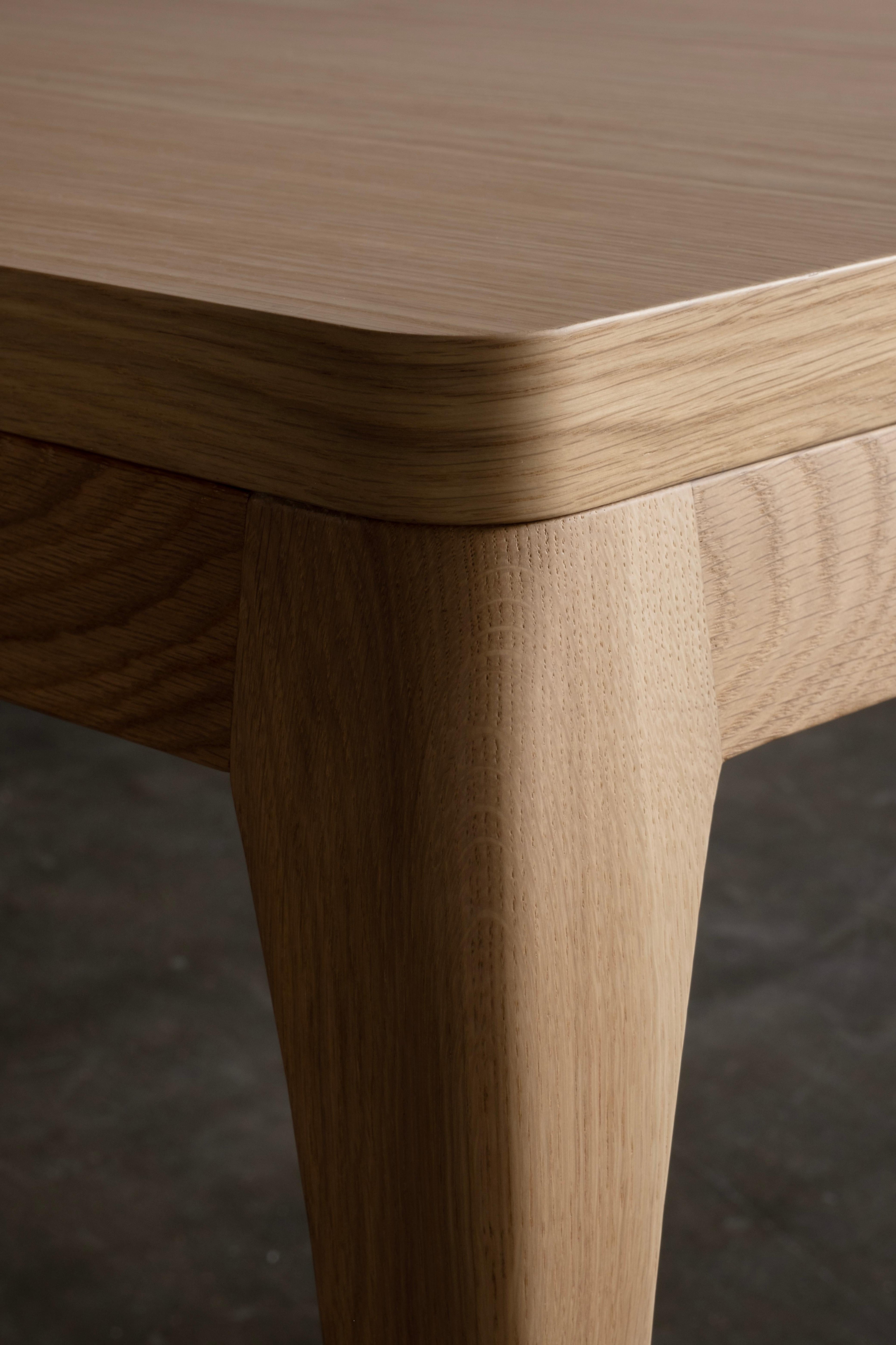 https://a.1stdibscdn.com/modern-venise-dining-table-american-oak-handmade-in-portugal-by-greenapple-for-sale-picture-7/f_53532/f_455352521750420915476/G704165_5_master.jpg