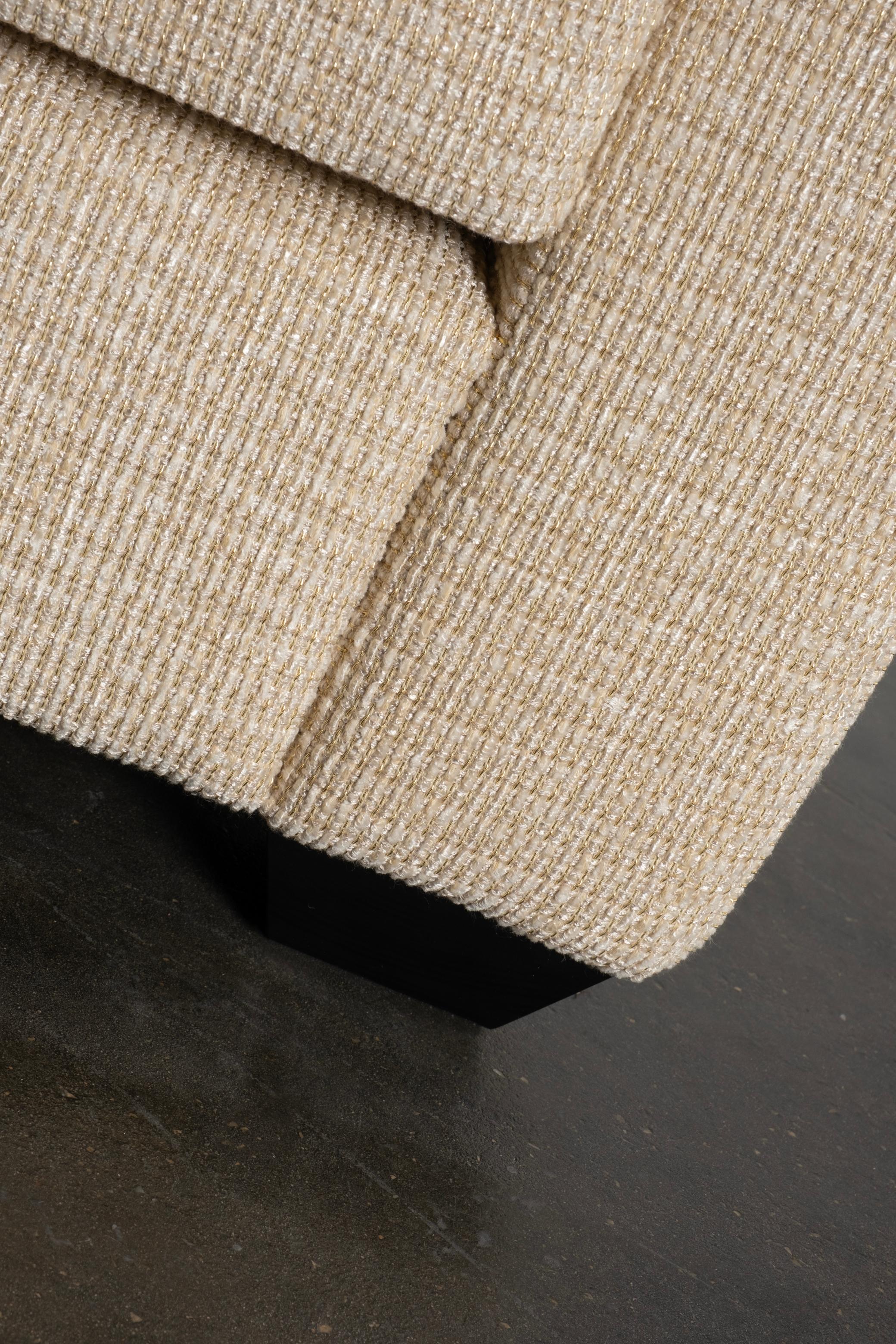 https://a.1stdibscdn.com/mid-century-modern-french-style-sofa-beige-brochier-fabric-for-sale-picture-6/f_53532/f_462250421754934504853/G704181_4_master.jpg