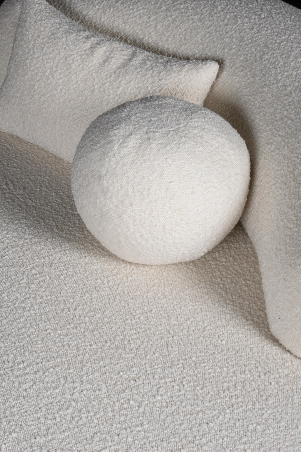 https://a.1stdibscdn.com/modern-conchula-corner-sofa-white-boucle-handmade-in-portugal-by-greenapple-for-sale-picture-8/f_53532/f_380844021706122597672/G704293_6_master.jpg