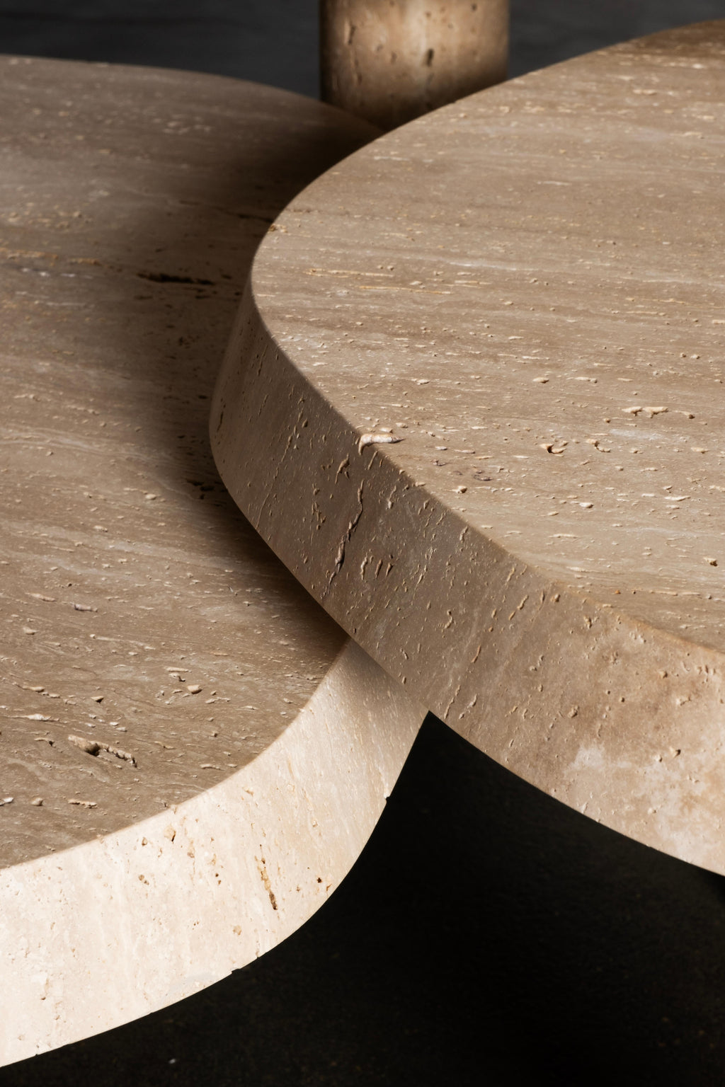 https://a.1stdibscdn.com/modern-saara-set-3-nesting-coffee-tables-travertine-handmade-by-greenapple-for-sale-picture-10/f_53532/f_458042221752095446788/G704456_5_master.jpg