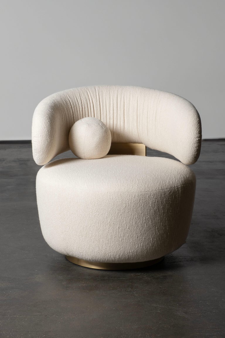 https://a.1stdibscdn.com/mid-century-modern-caju-lounge-chair-swivel-cotton-fabric-brass-greenapple-for-sale-picture-2/f_53532/f_434788121742571470546/G704636_7_master.jpg?width=768