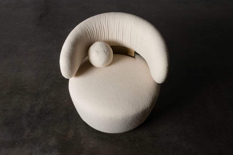 https://a.1stdibscdn.com/mid-century-modern-caju-lounge-chair-swivel-cotton-fabric-brass-greenapple-for-sale-picture-5/f_53532/f_434788121742571470344/G704636_8_master.jpg?width=768