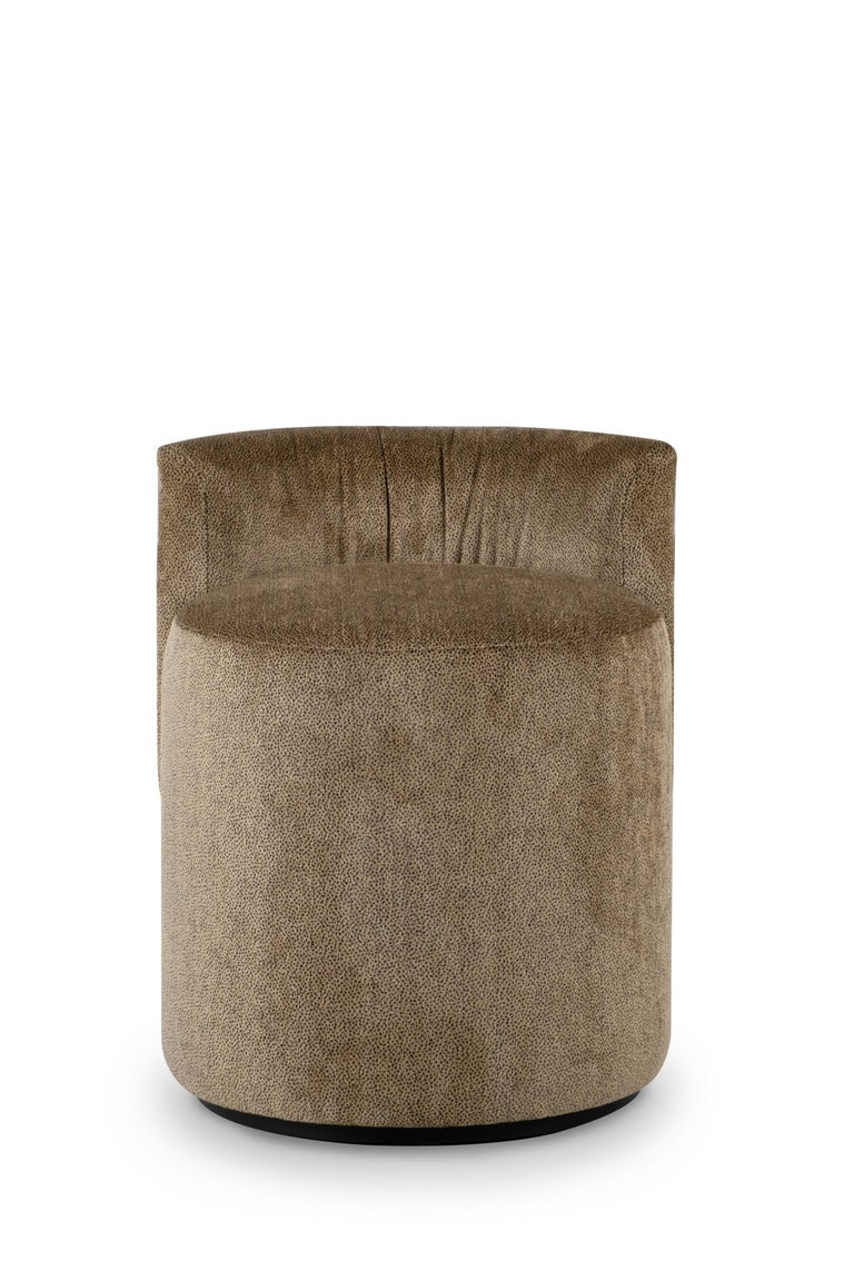 https://a.1stdibscdn.com/mid-century-modern-grand-pouf-chenille-oak-handmade-in-portugal-by-greenapple-for-sale-picture-5/f_53532/f_441863321742827559749/G704741_master.jpg?width=768