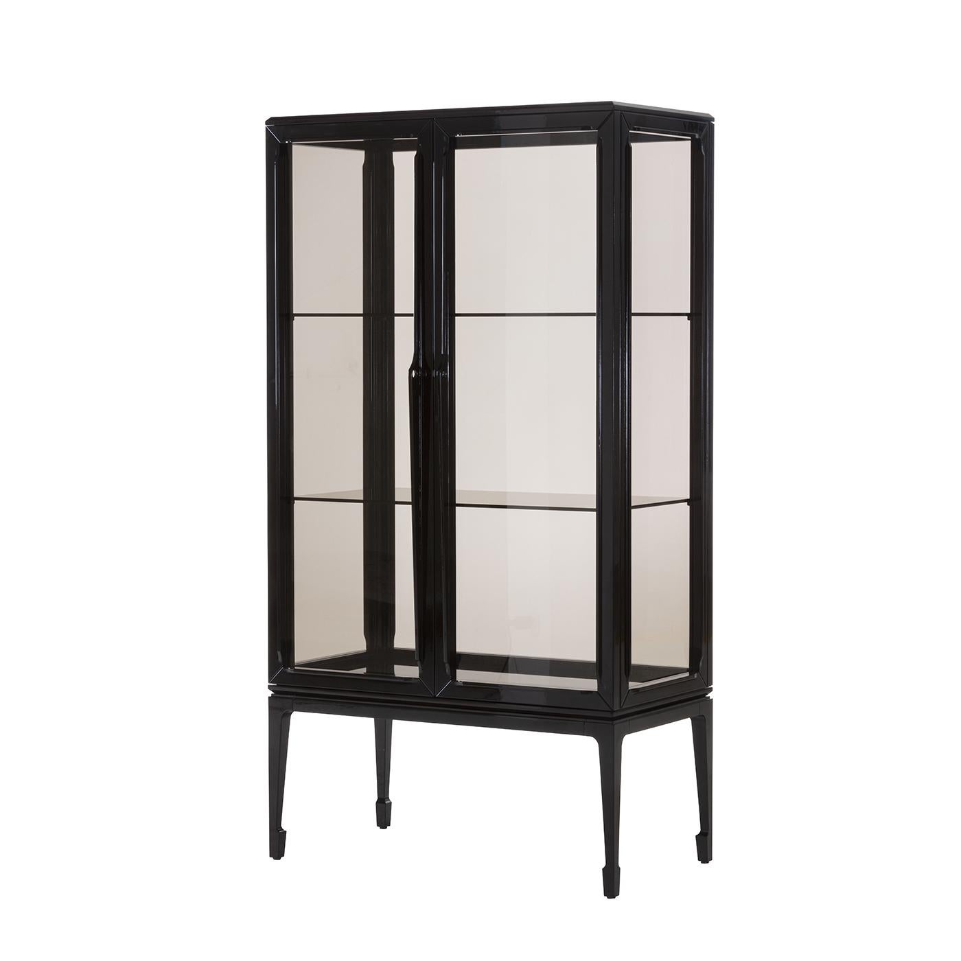 https://a.1stdibscdn.com/yang-display-cabinet-for-sale-picture-6/f_17062/f_235917021619797612362/GALICO_221_A20201120_30_117wzie_master.jpg