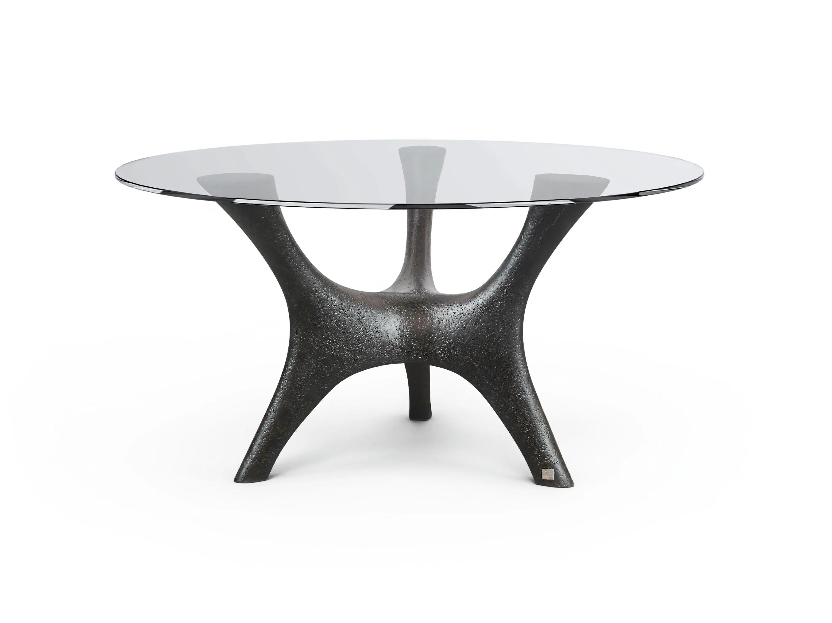 https://a.1stdibscdn.com/sculptural-indoor-outdoor-bronze-lacquered-dining-table-with-glass-top-for-sale-picture-3/f_27693/f_474015321762412867613/GANSK_KOSMOS_OstjfdgFWb_master.jpg