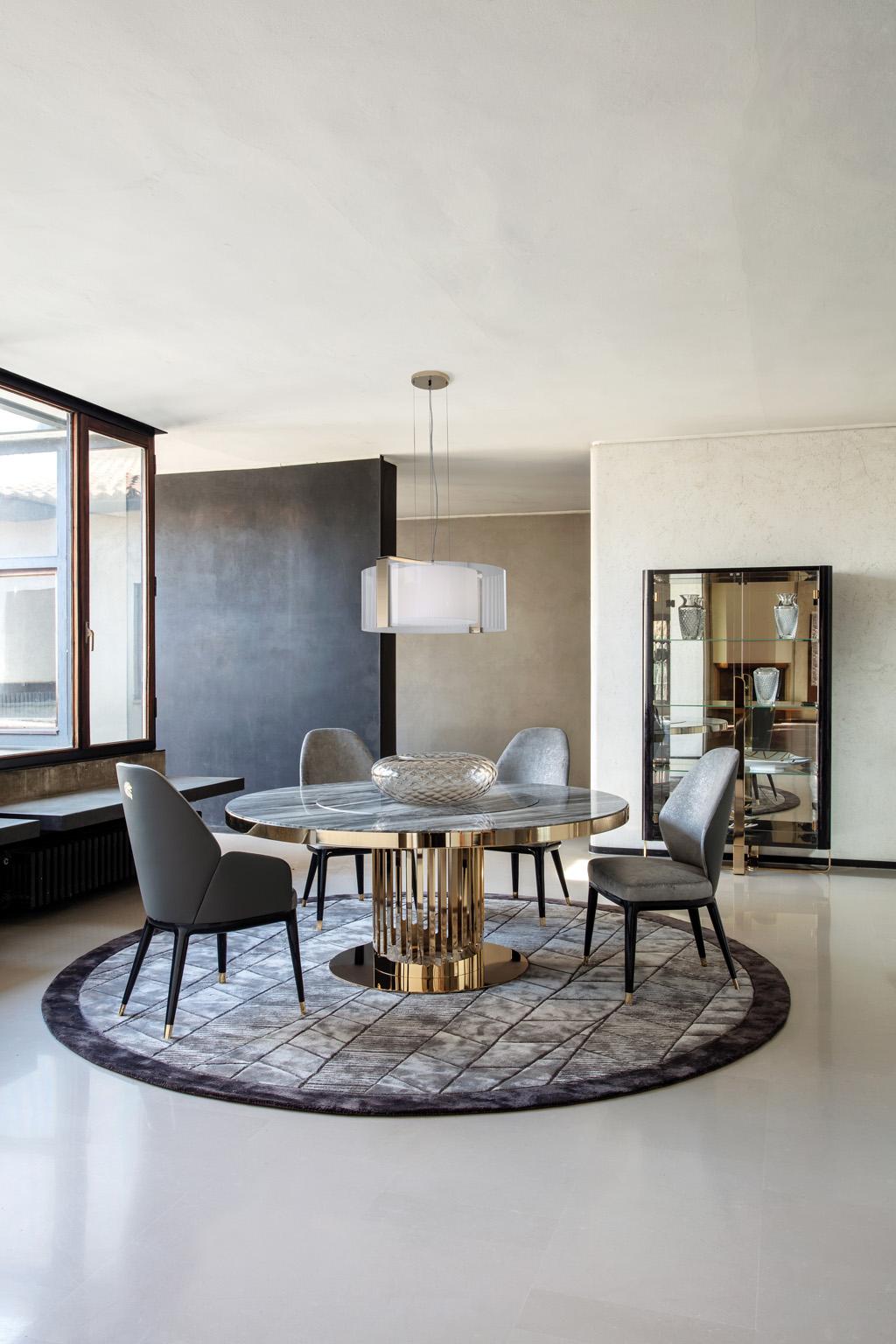 https://a.1stdibscdn.com/giorgio-collection-gold-round-dining-table-with-marble-top-for-sale-picture-6/f_45442/f_273717721644959995570/GC_CHARISMA_Dining_room_round_table_with_marble_top_master.jpg