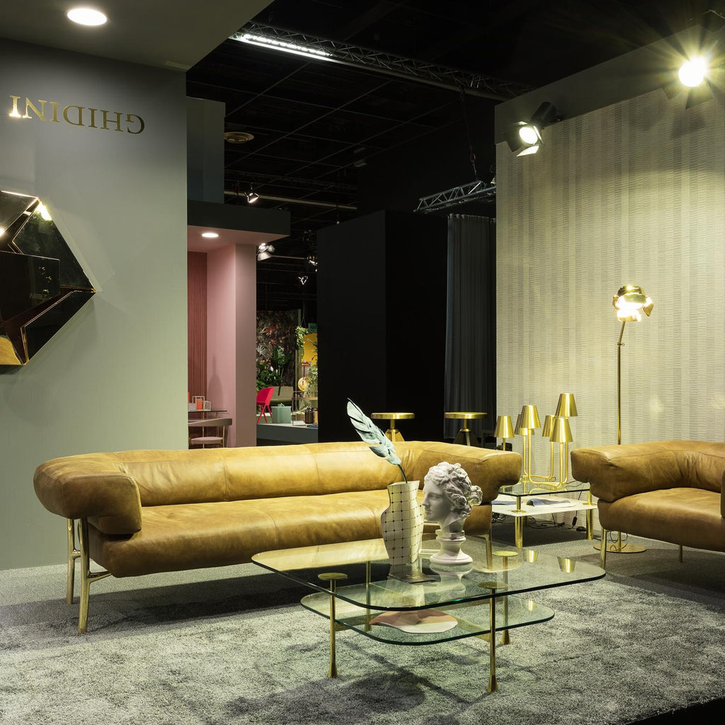 https://a.1stdibscdn.com/katana-tobacco-3-seat-sofa-by-paolo-rizzato-for-sale-picture-2/22569652/f_217291621607495104010/GHIDBS_162_C20190228_30198_gh0wpi_master.jpg