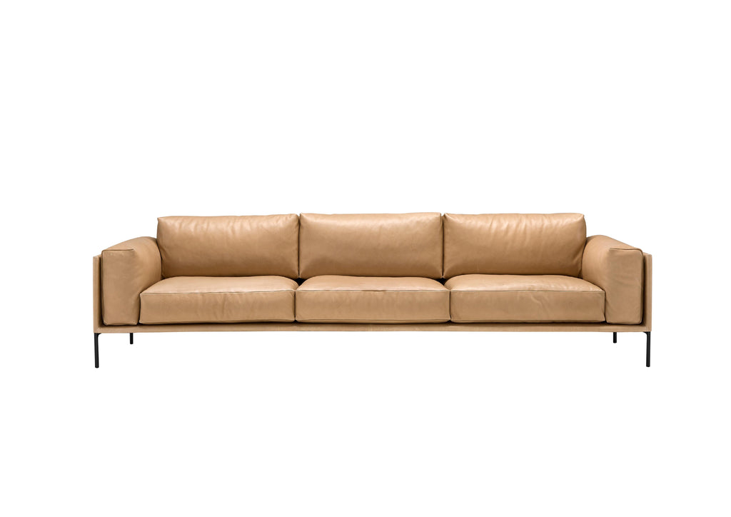 https://a.1stdibscdn.com/contemporary-leather-sofa-giorgio-by-amura-lab-legacy-8003-for-sale-picture-2/f_31233/f_351565521688982394331/GIORGIO_01_legacy8003_ral9005_2_01_master.jpg