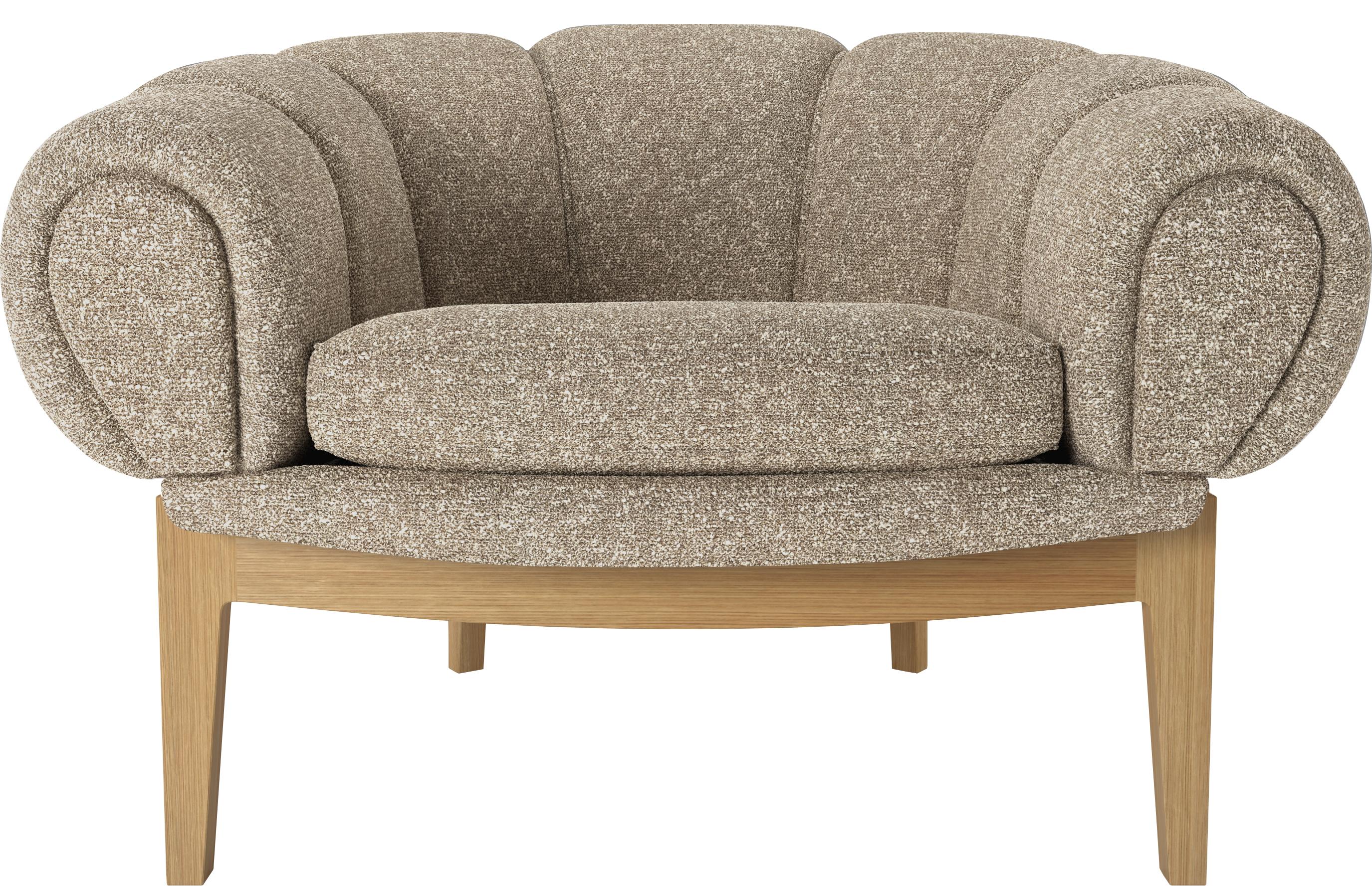 https://a.1stdibscdn.com/fabric-croissant-lounge-chair-by-illum-wikkels-for-gubi-for-sale-picture-4/f_14472/f_325080421675119853420/GROUP_D_Croissant_LoungeChair_Oak_Kvadrat_SahcoZero_12_ItemNr_10059224_Front_copy_master.jpg