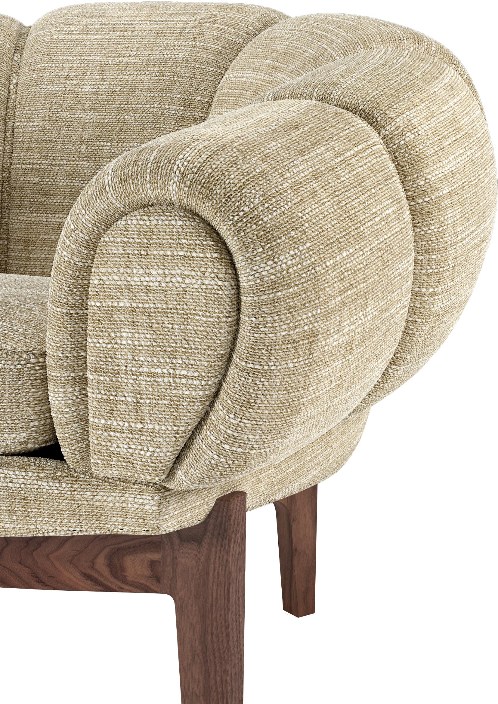 https://a.1stdibscdn.com/fabric-croissant-lounge-chair-by-illum-wikkels-for-gubi-for-sale-picture-4/f_14472/f_325081221675120409098/GROUP_E_Croissant_LoungeChair_Walnut_Dedar_Smila_T1902002_Item_Nr10059226_Detail_copy_master.jpg