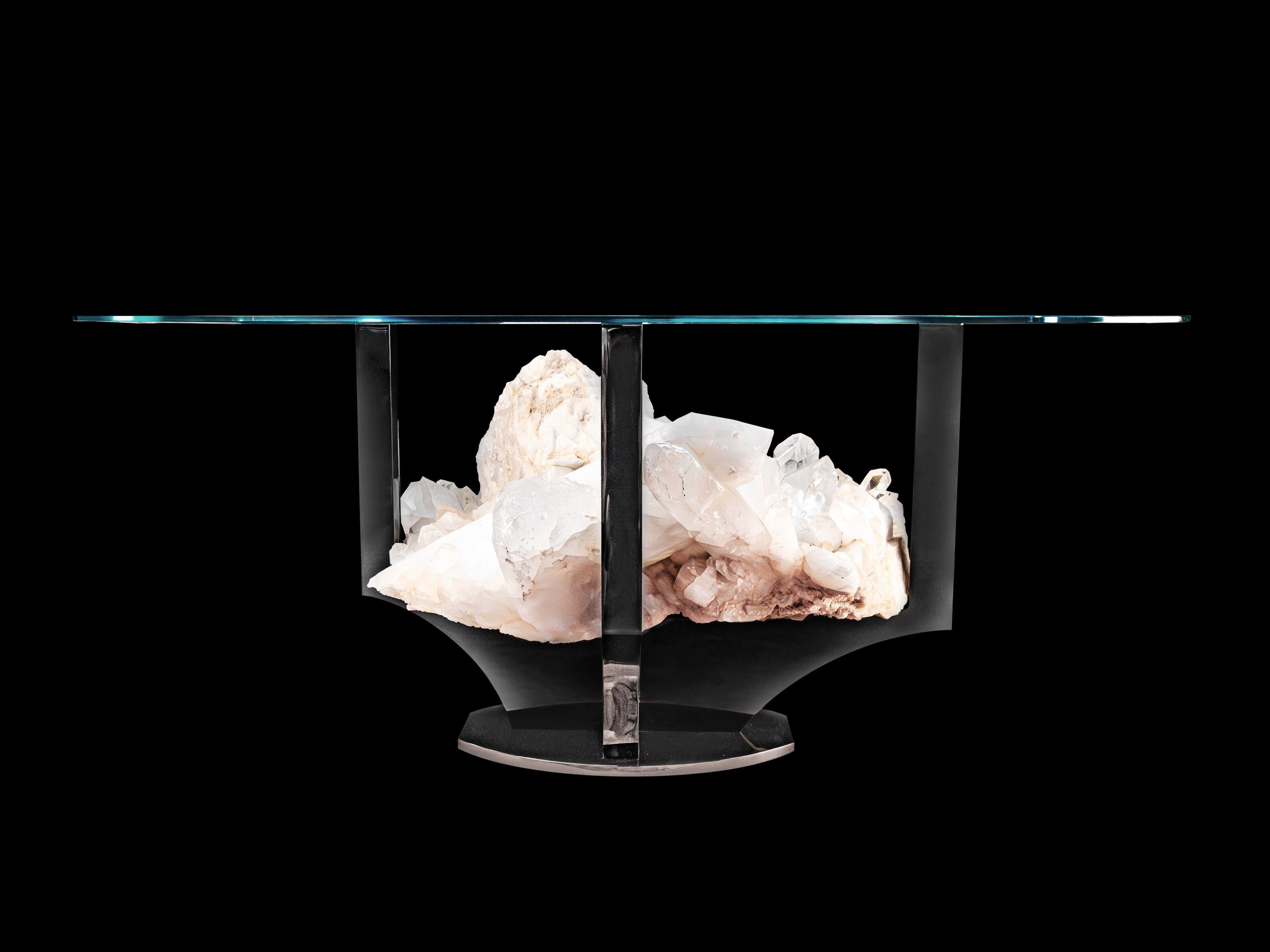 https://a.1stdibscdn.com/quartz-crystal-dining-table-with-venetian-crystal-top-and-black-steel-base-for-sale-picture-2/f_108522/f_494207521774734049133/GT_A1524W_1st_Dibs_02_master.jpg