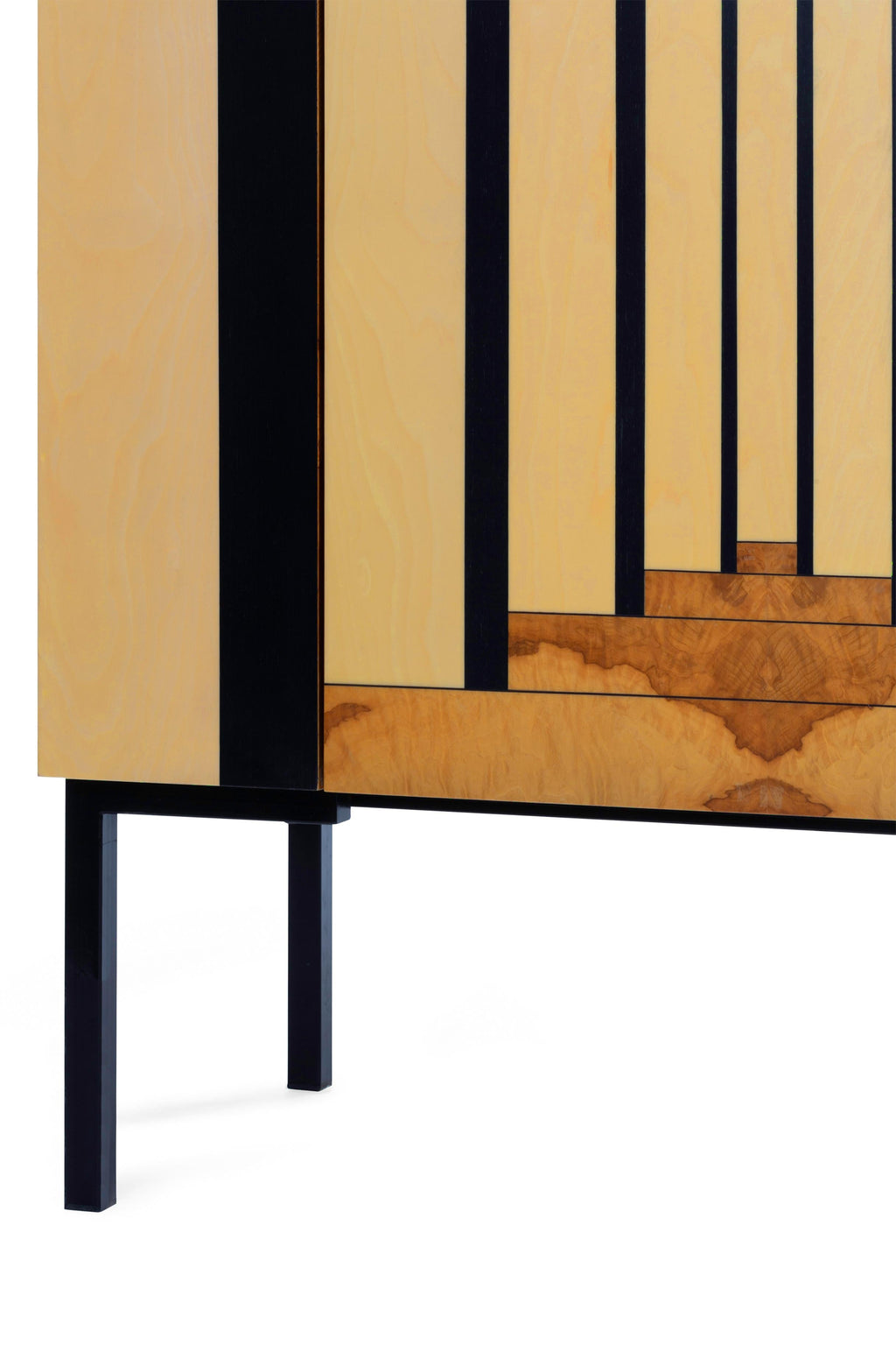 https://a.1stdibscdn.com/21st-century-gallery-cabinet-inlay-in-olive-root-maple-ash-made-in-italy-for-sale-picture-4/f_58122/f_292593821656067829465/Gallery_dettaglio_master.jpg