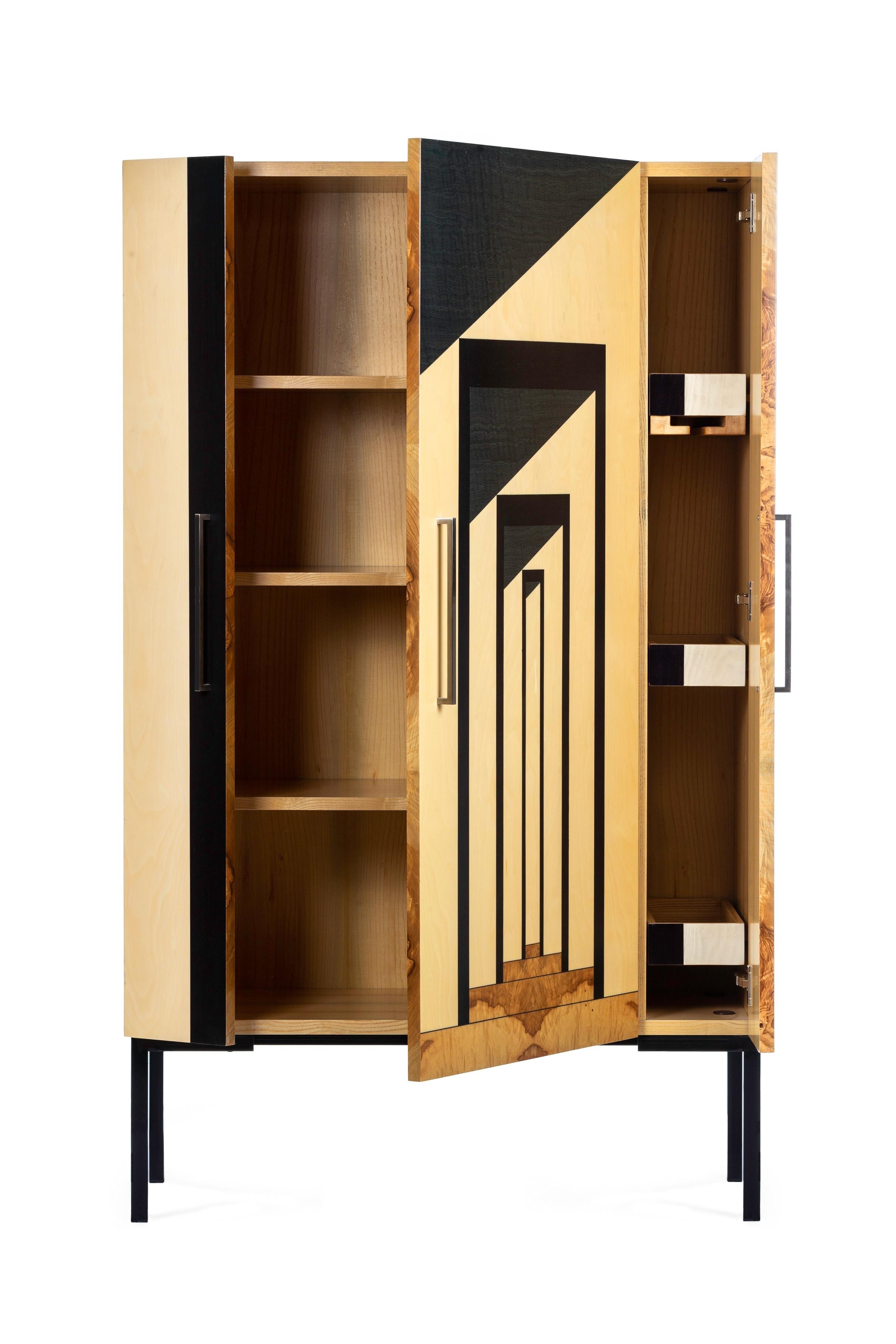 https://a.1stdibscdn.com/21st-century-gallery-cabinet-inlay-in-olive-root-maple-ash-made-in-italy-for-sale-picture-3/f_58122/f_292593821656067480157/Gallery_fronte_aperto_master.jpg