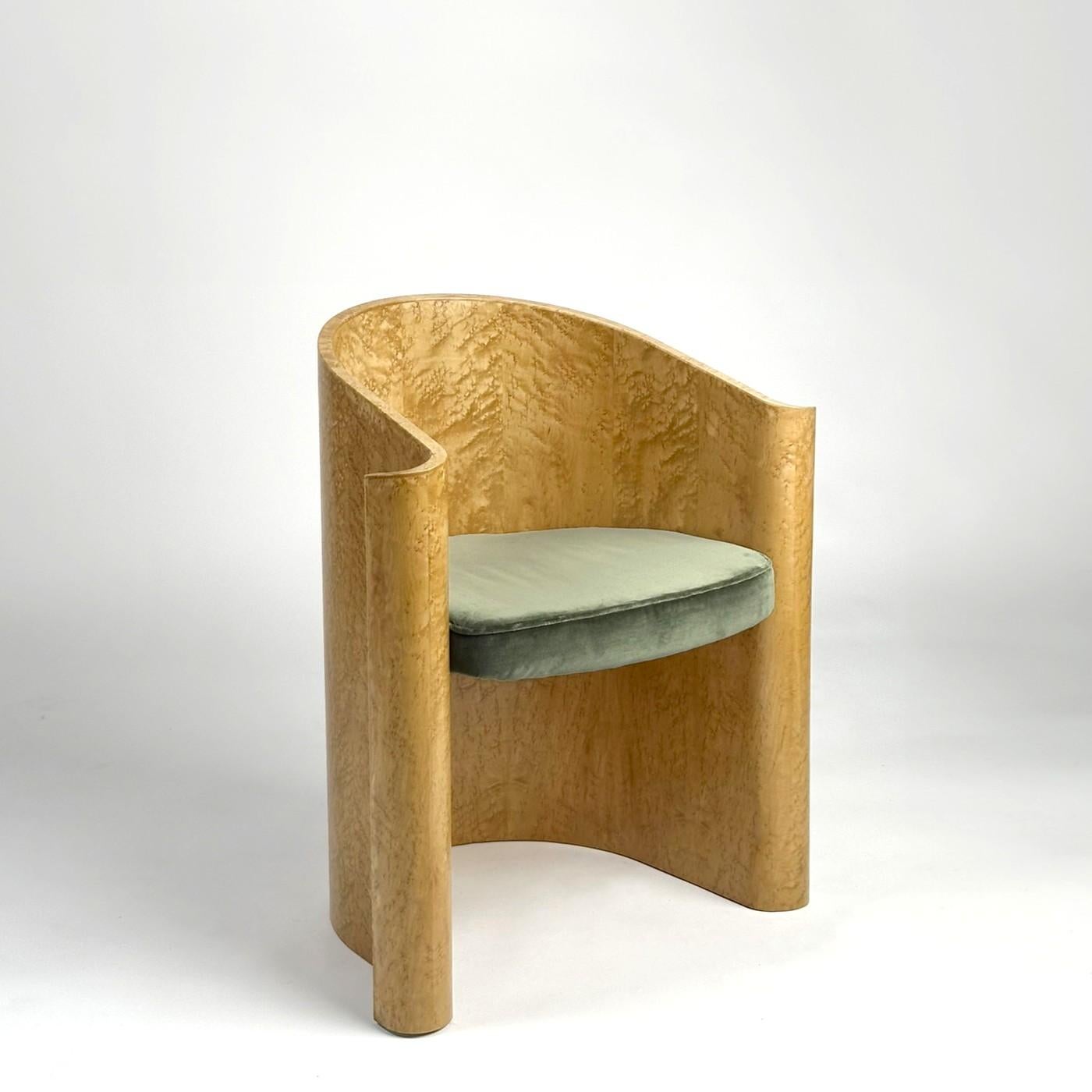 https://a.1stdibscdn.com/volute-chair-by-garnier-pingree-for-sale-picture-7/f_22503/f_491617521773148276994/GarnierPingree_VoluteChair_GS_1__master.jpg