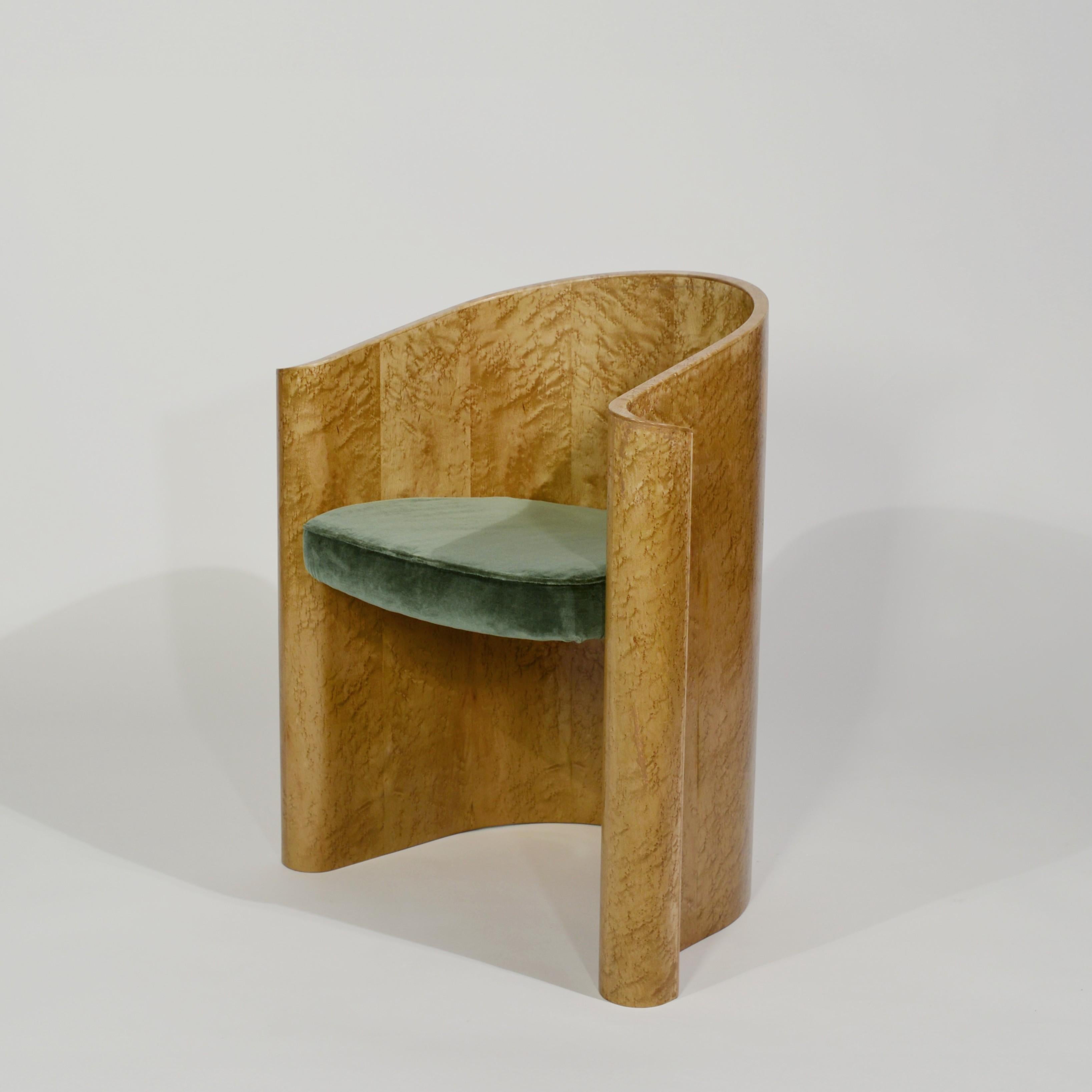 https://a.1stdibscdn.com/volute-chair-by-garnier-pingree-for-sale-picture-8/f_22503/f_491617521773148278017/GarnierPingree_VoluteChair_GS_4__master.jpg