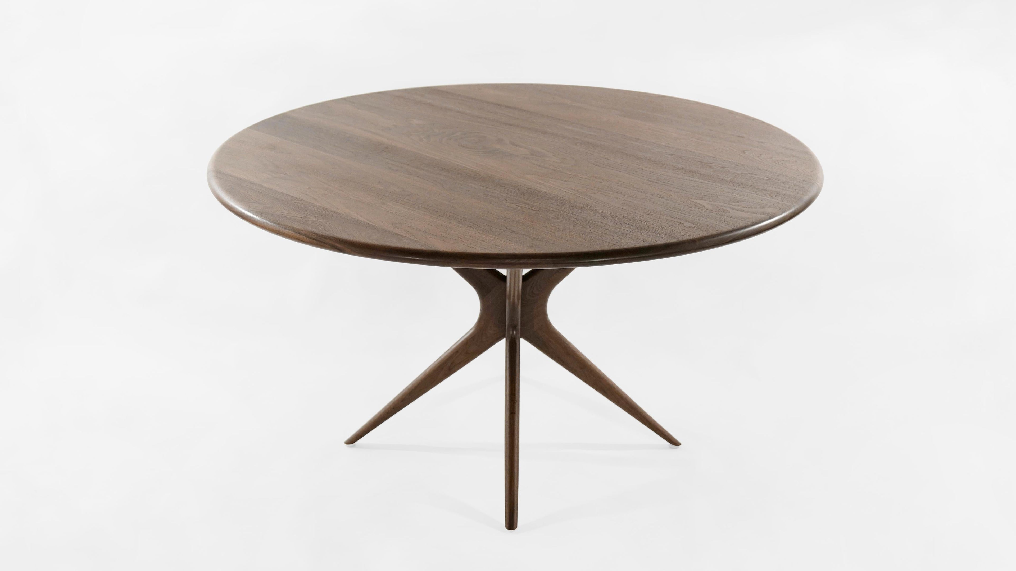 https://a.1stdibscdn.com/stamford-moderns-gazelle-dining-table-in-walnut-for-sale-picture-3/f_9289/f_181235021582826612497/Gazelle_D_Table_20_3_master.jpg