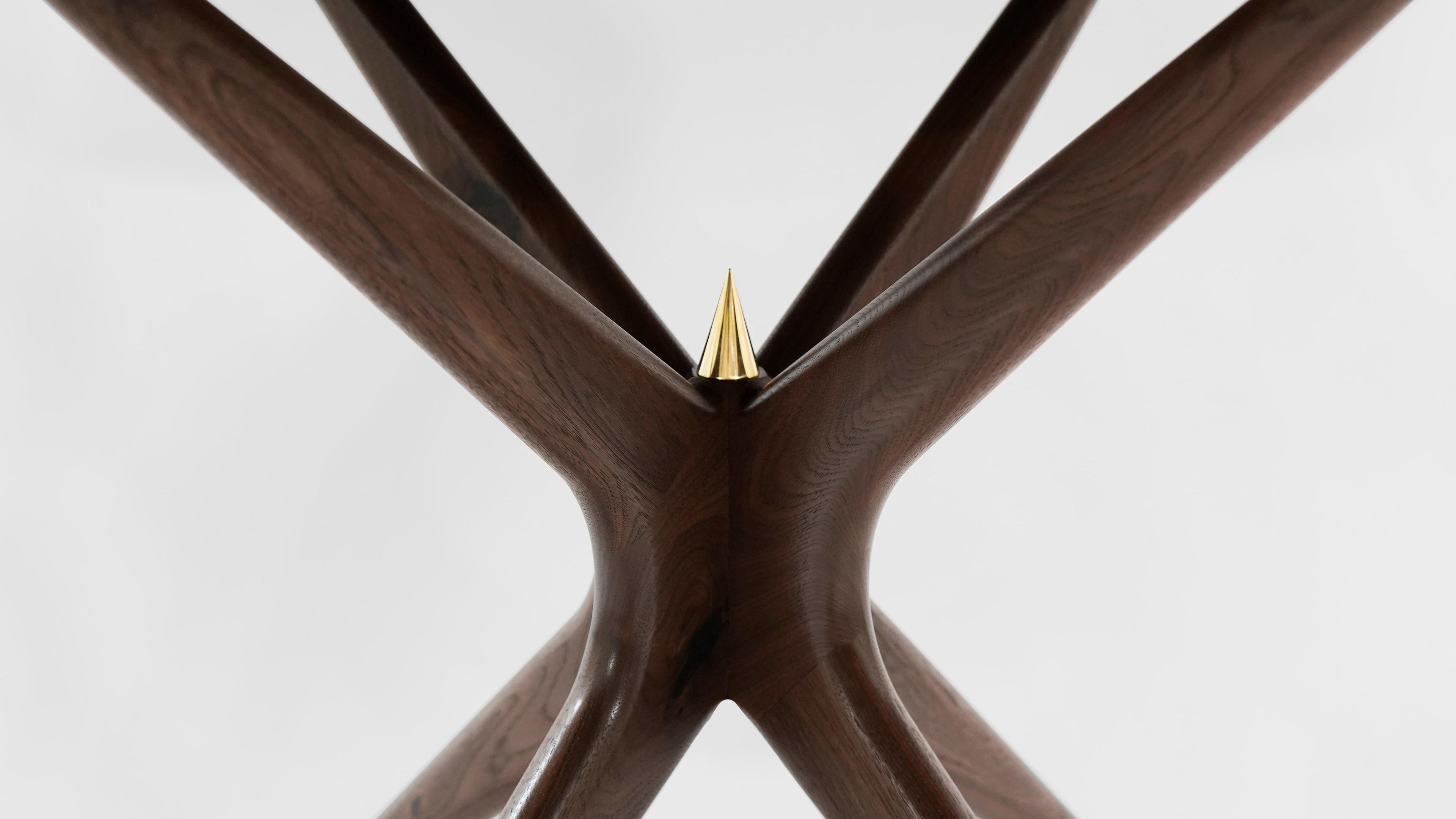 https://a.1stdibscdn.com/stamford-moderns-gazelle-dining-table-in-walnut-for-sale-picture-6/f_9289/f_181235021582826623034/Gazelle_D_Table_20_6_master.jpg