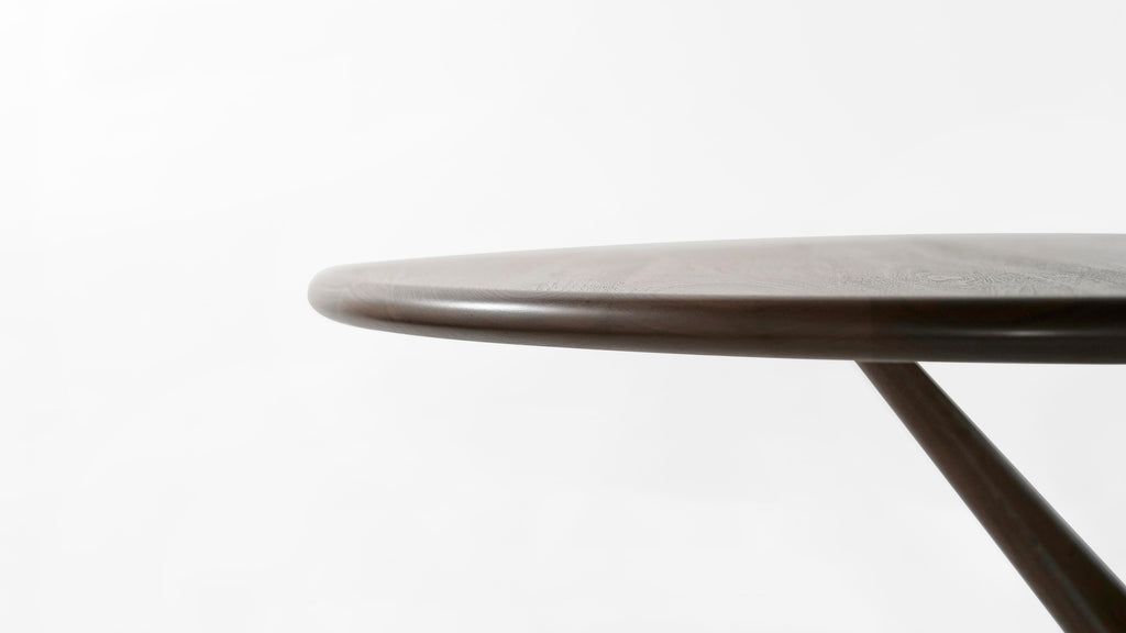 https://a.1stdibscdn.com/stamford-moderns-gazelle-dining-table-in-walnut-for-sale-picture-7/f_9289/f_181235021582826626233/Gazelle_D_Table_20_7_master.jpg