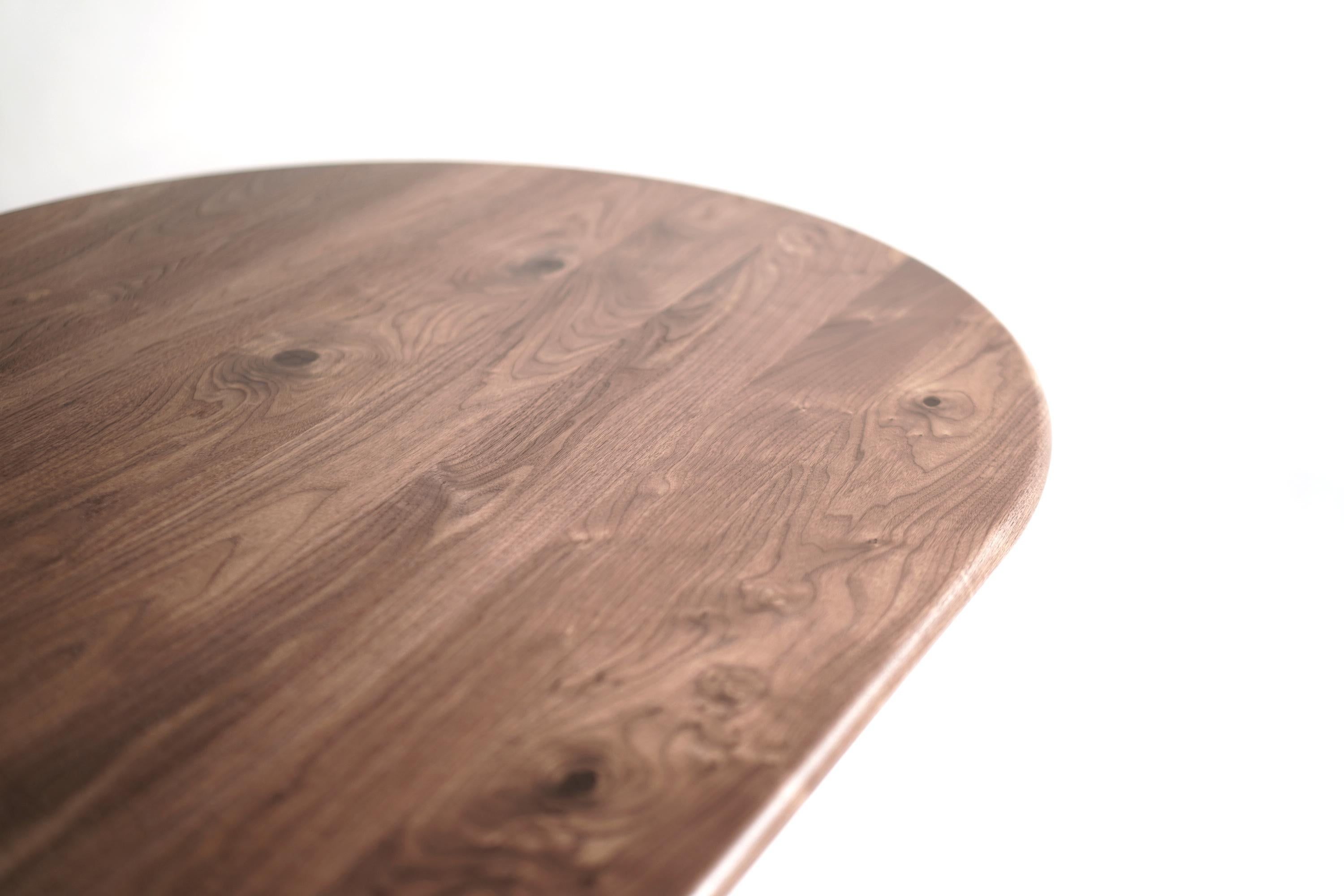 https://a.1stdibscdn.com/stamford-moderns-gazelle-dining-table-in-walnut-oval-version-for-sale-picture-11/f_9289/f_263758221638529123846/Gazelle_Dinning_Table_10_master.jpg