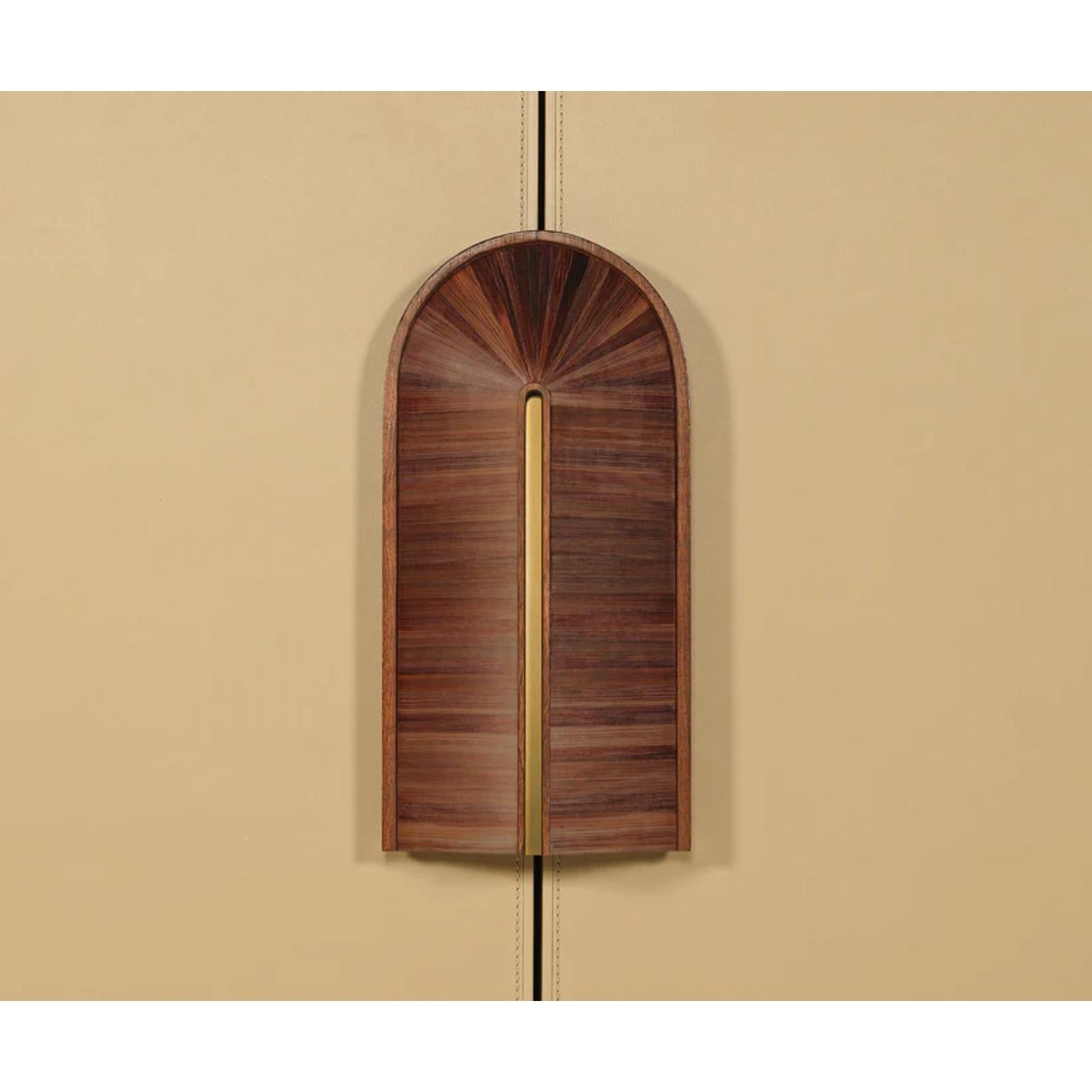 https://a.1stdibscdn.com/geller-credenza-by-madheke-for-sale-picture-5/f_12192/f_487944821770986597668/Geller_Credenza_Madheke_5_master.jpg