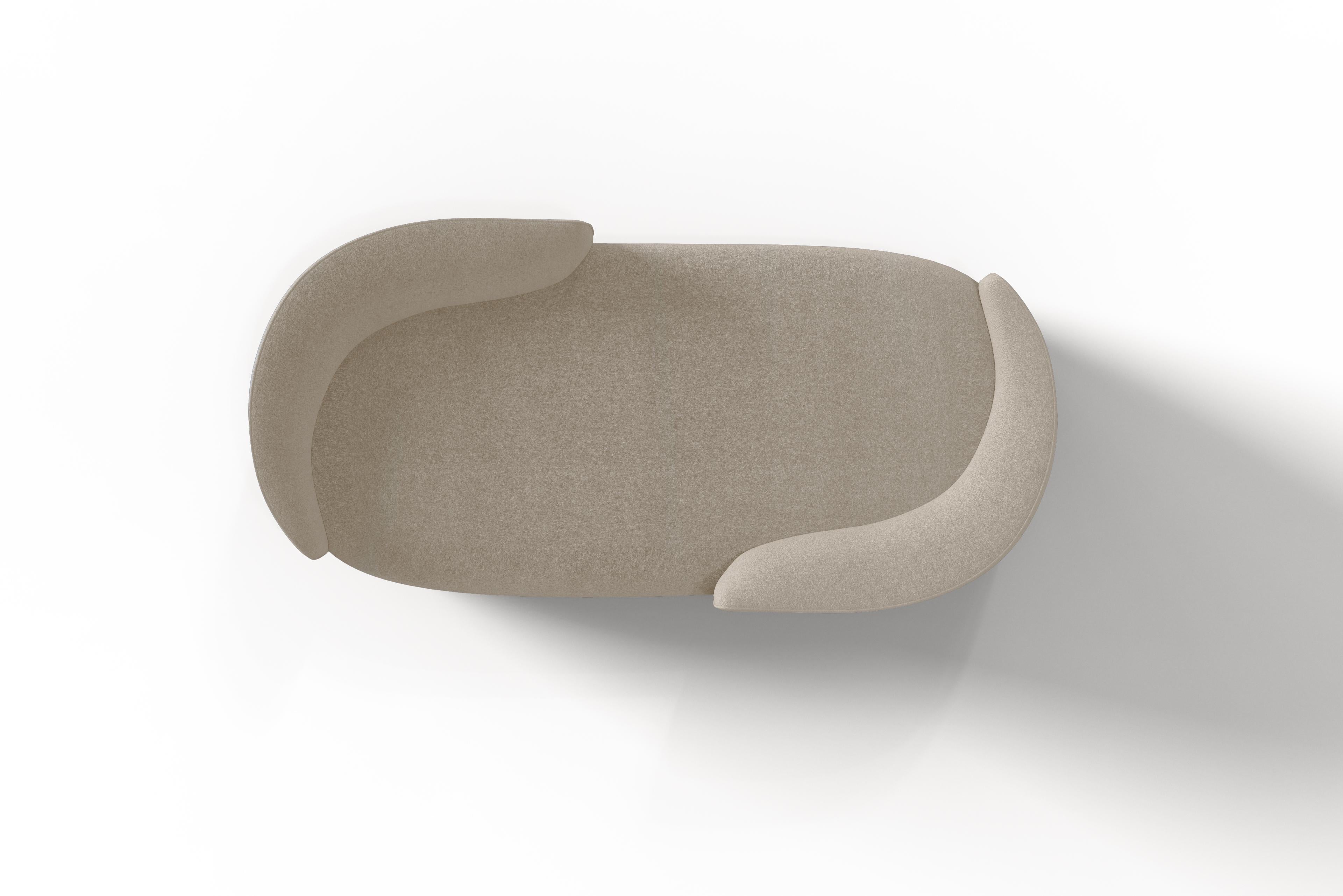 https://a.1stdibscdn.com/modern-gentle-vis-a-vis-in-cream-fabric-and-bronze-metal-for-sale-picture-3/f_58982/f_369564221699267432360/Gentle_Vis_a_Vis_New_Colores_v2_CREAM_master.jpg
