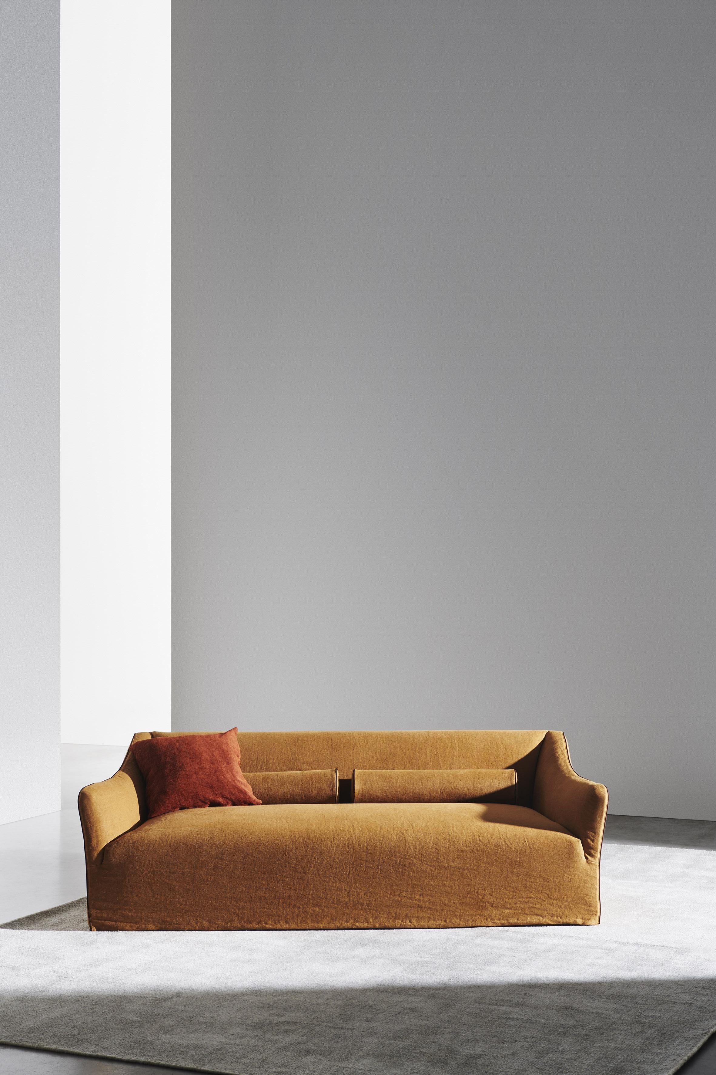 https://a.1stdibscdn.com/gervasoni-sofa-upholstered-saia-10-by-david-lopez-quincoces-for-sale-picture-3/f_16392/f_296258421658147205280/Gervasoni_SAIA_Design_David_Lopez_Quincoces_04_master.jpeg