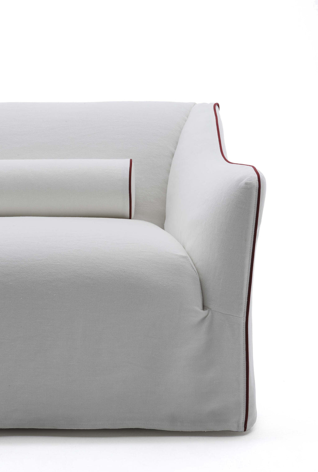 https://a.1stdibscdn.com/gervasoni-sofa-upholstered-saia-10-by-david-lopez-quincoces-for-sale-picture-8/f_16392/f_296258421658147205874/Gervasoni_Saia_David_Lopez_Quincoces_02_master.jpg